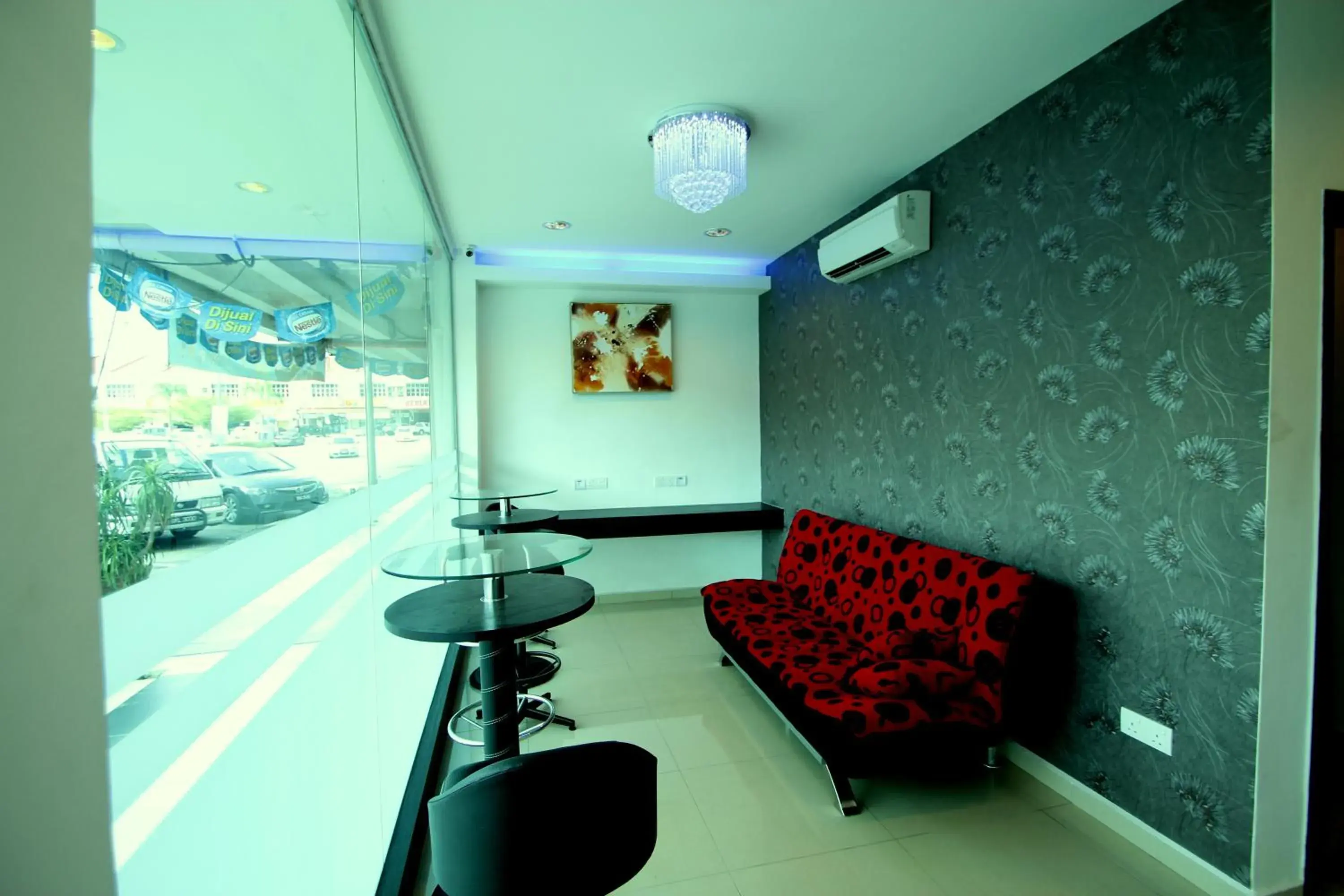 Lounge or bar in Century Inn Hotel Lounge or bar in Century Inn Hotel