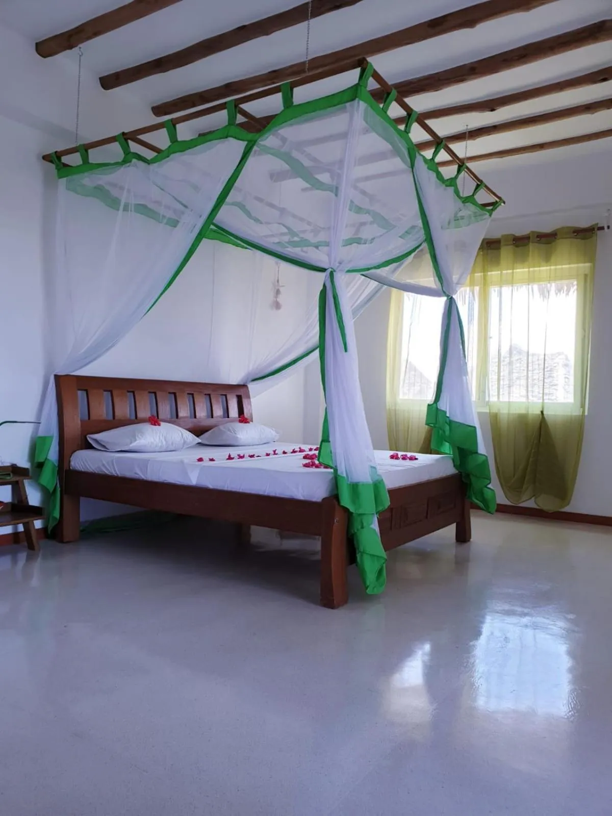 Photo of the whole room, Bed in Simba House