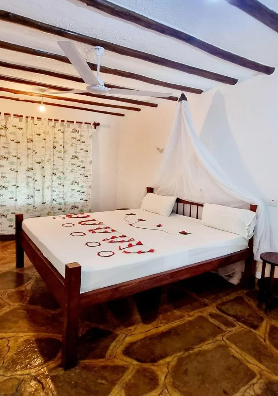 Bedroom, Bed in Simba House