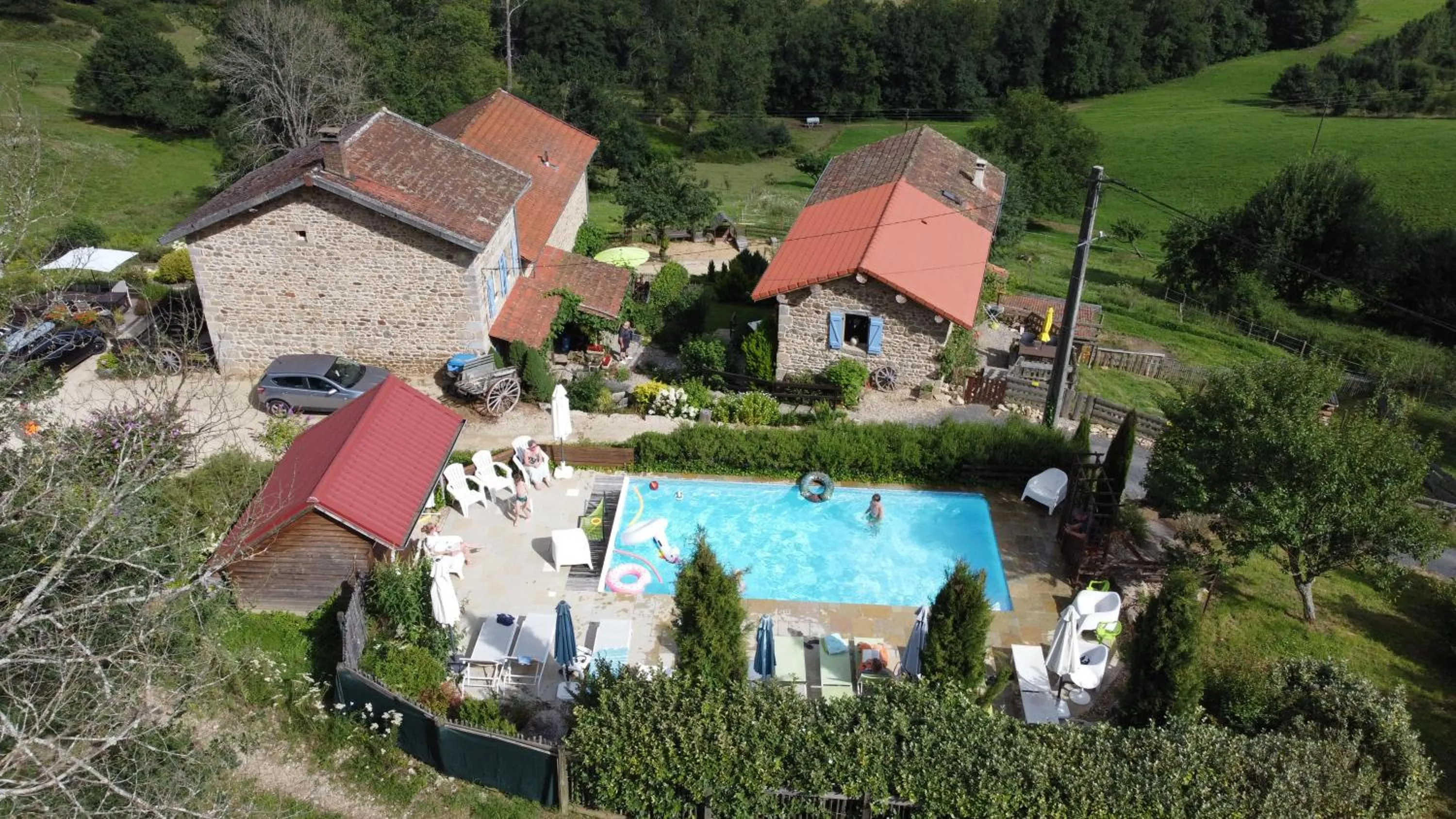 Swimming pool in Bergeveaux