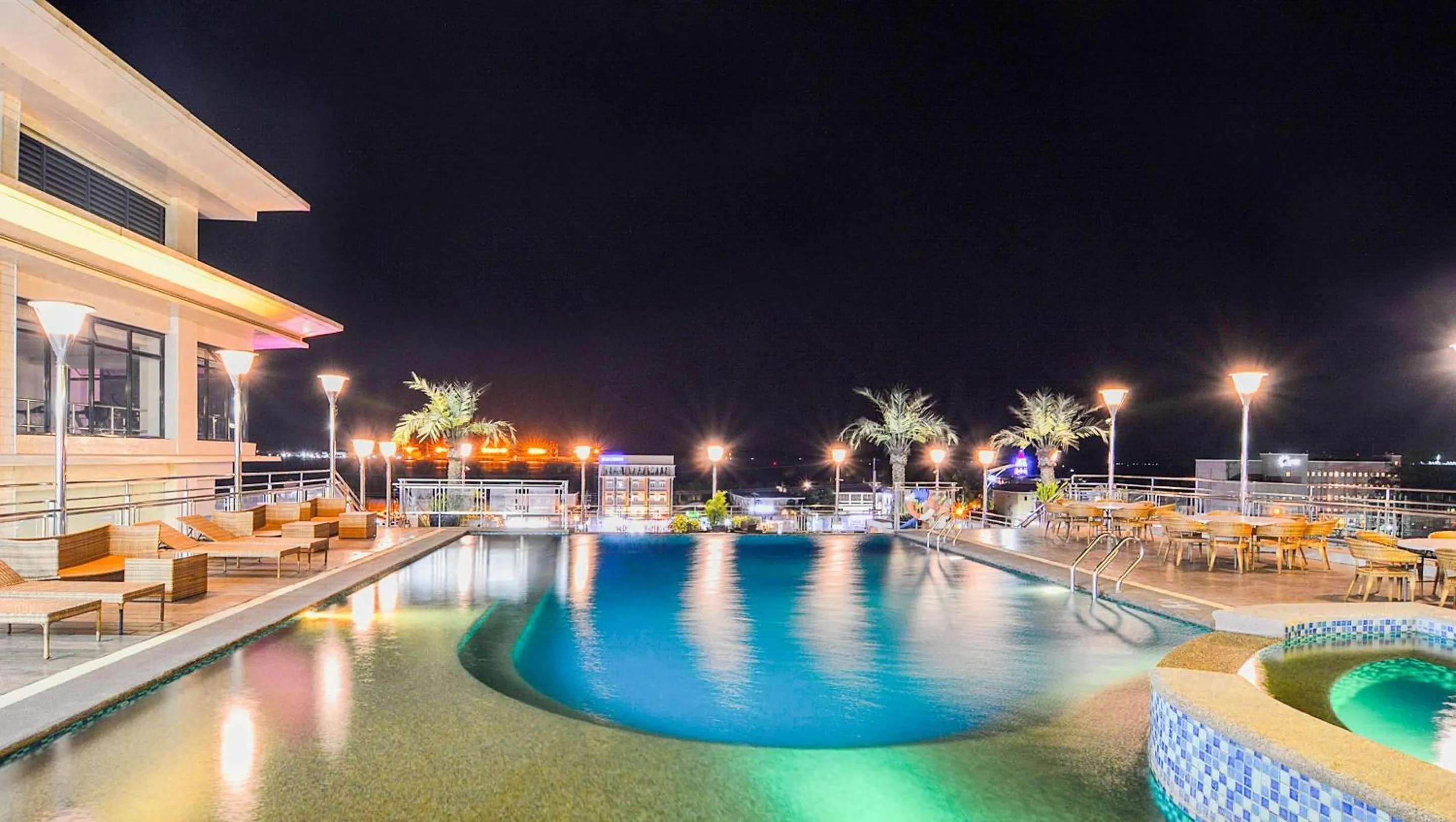 Pool view in Best Western Plus Hotel Subic