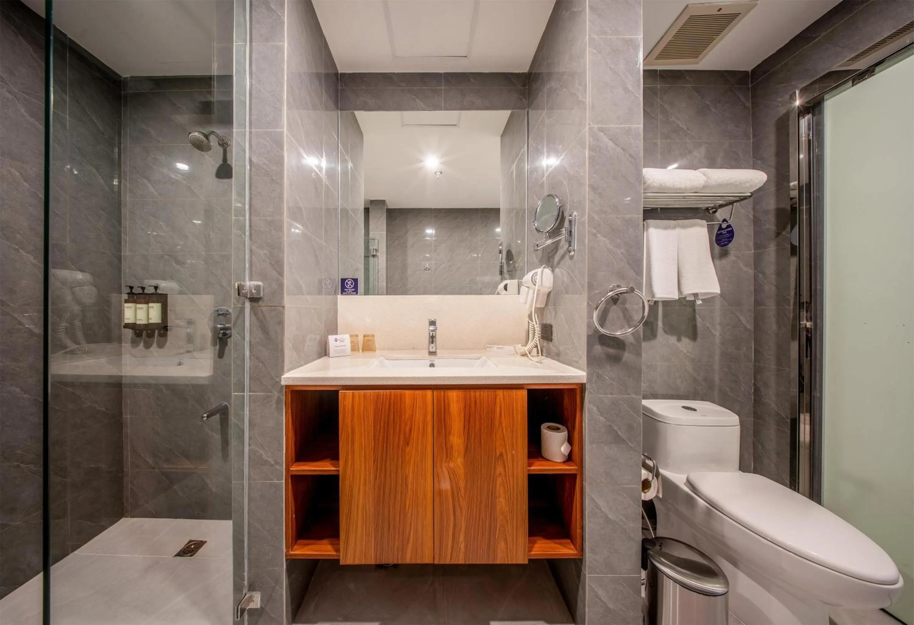 Bathroom in Best Western Plus Hotel Subic