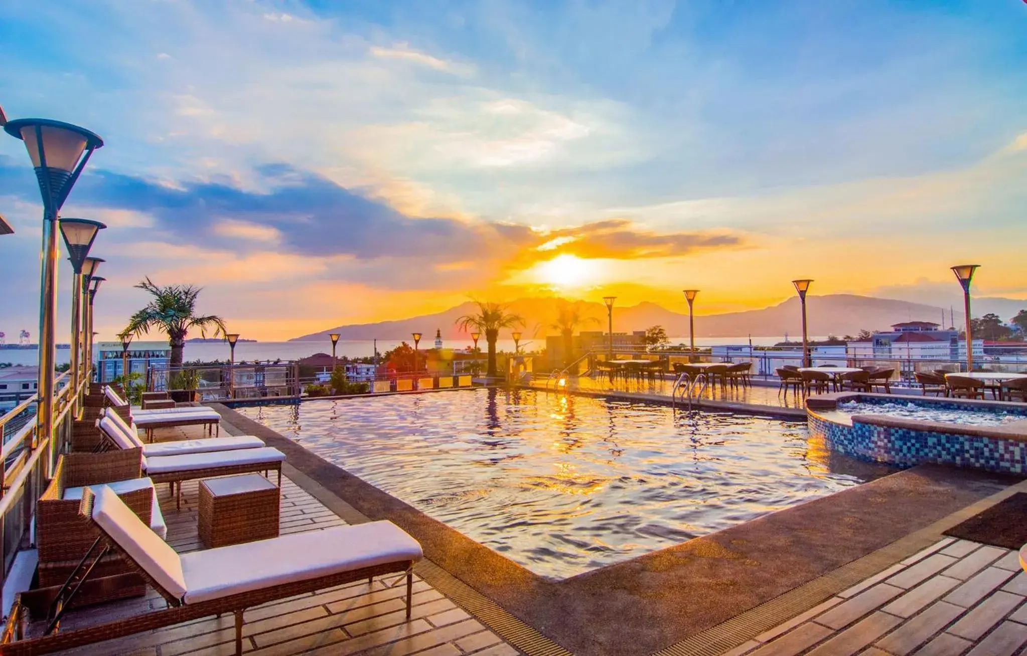 Pool view in Best Western Plus Hotel Subic Pool view in Best Western Plus Hotel Subic