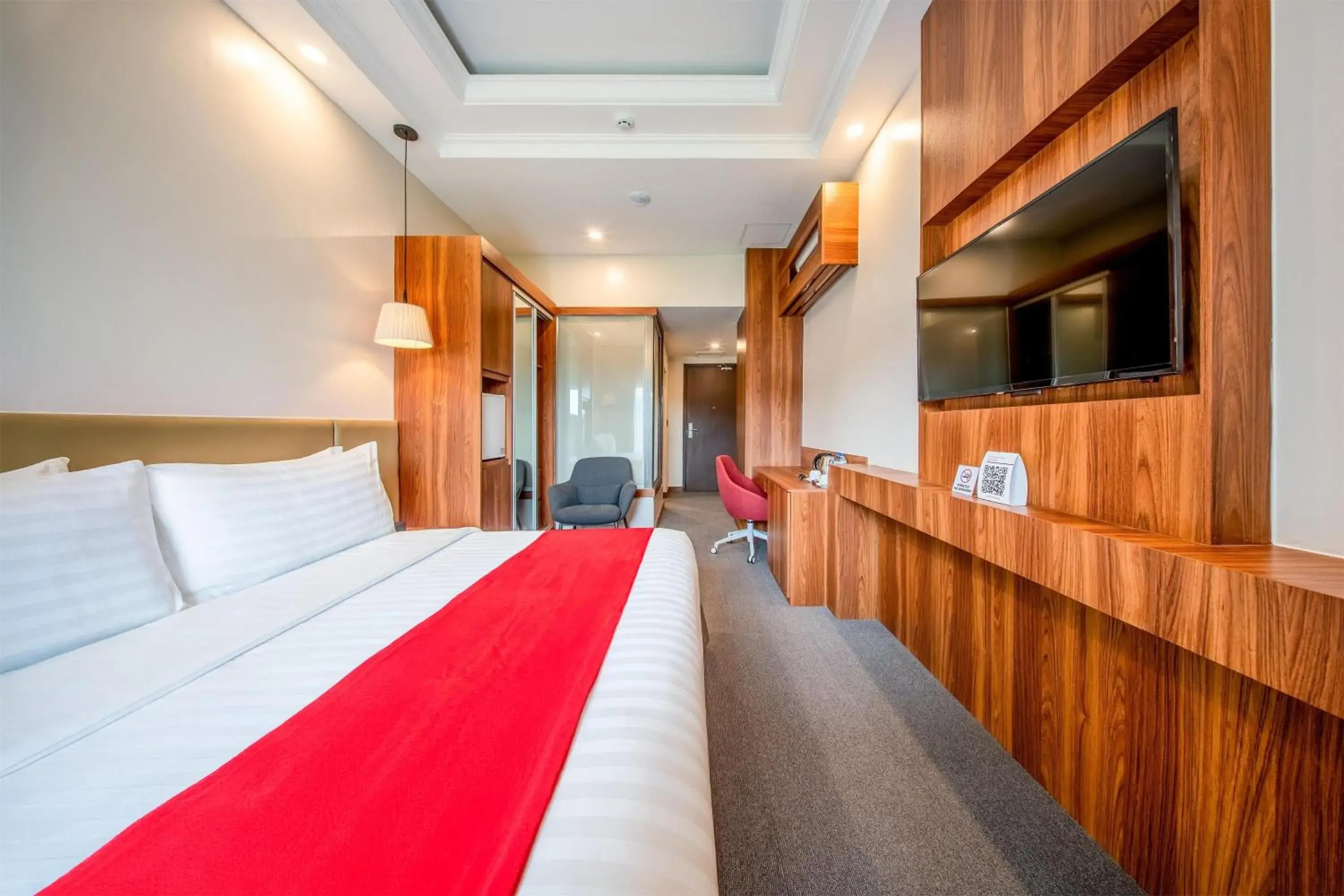 Bedroom, Bed in Best Western Plus Hotel Subic Bedroom, Bed in Best Western Plus Hotel Subic