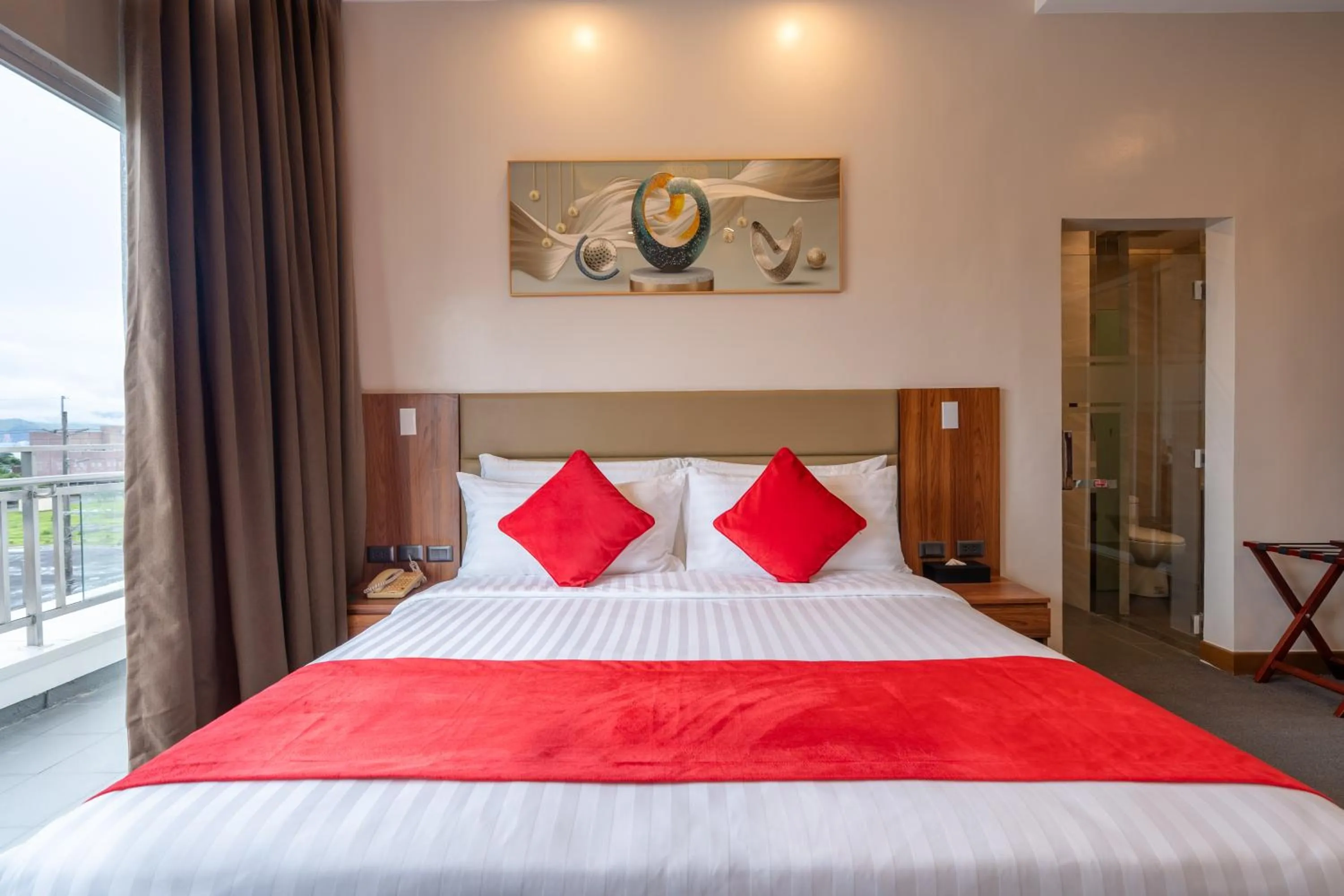 Bedroom, Bed in Best Western Plus Hotel Subic