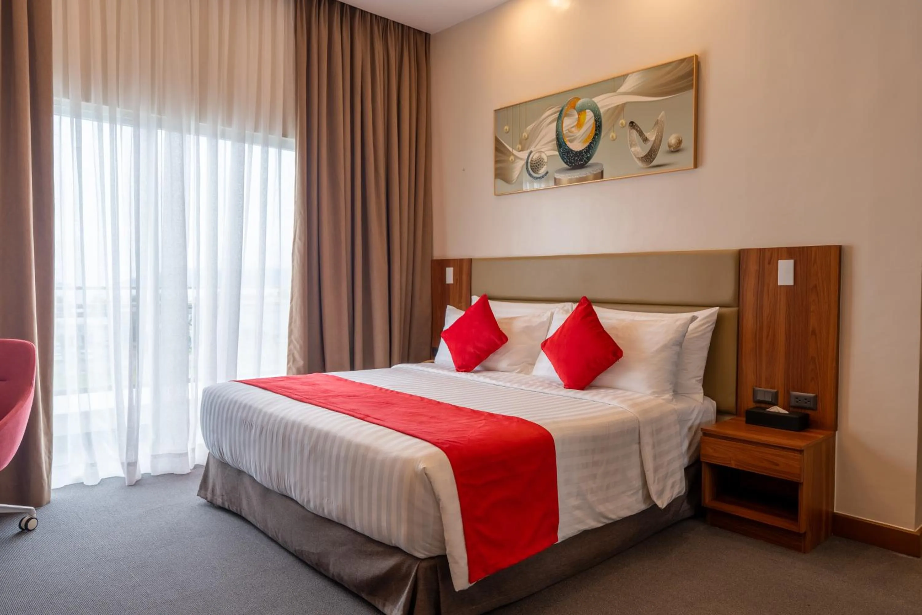 Bedroom, Bed in Best Western Plus Hotel Subic