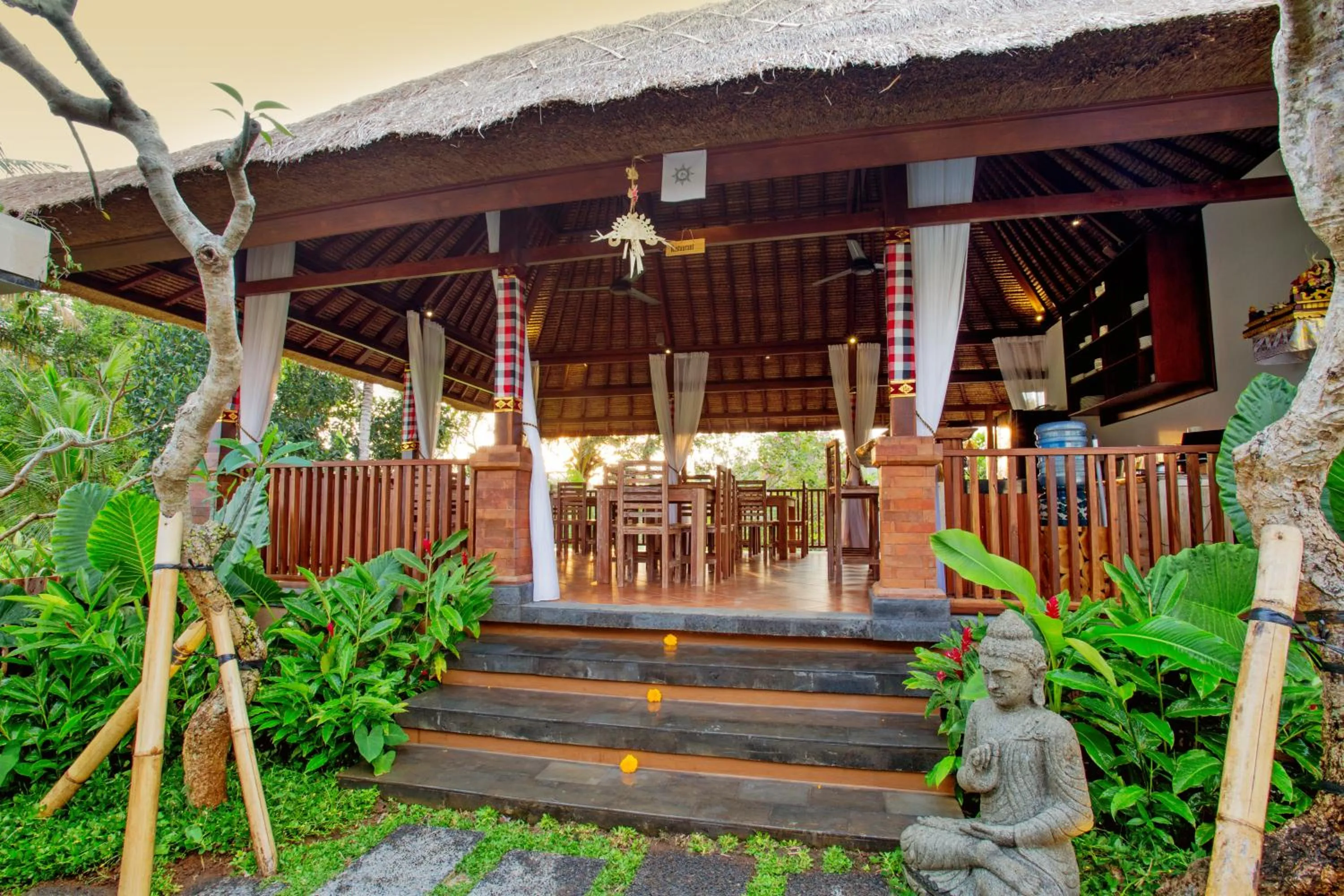Restaurant/places to eat in Ubud Luwih Nature Retreat