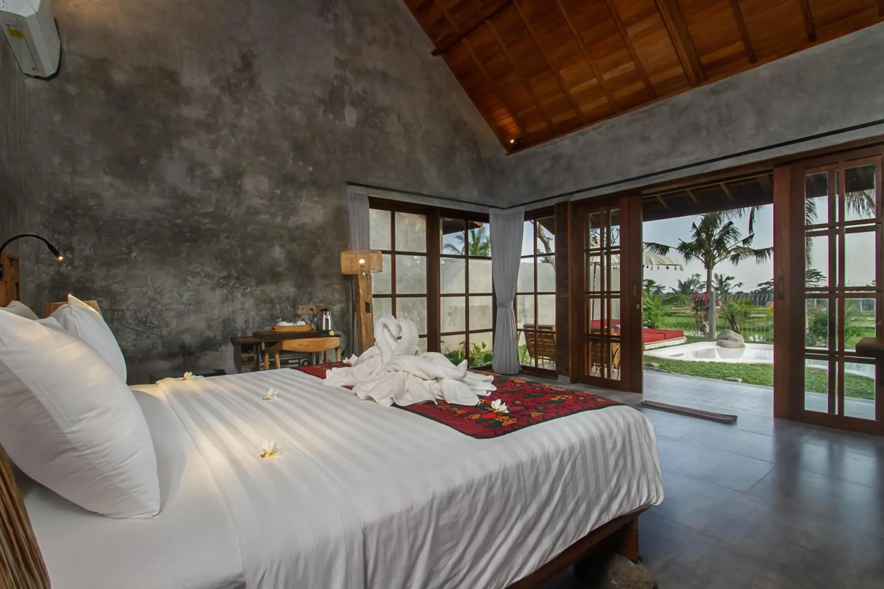 Bed in Ubud Luwih Nature Retreat Bed in Ubud Luwih Nature Retreat