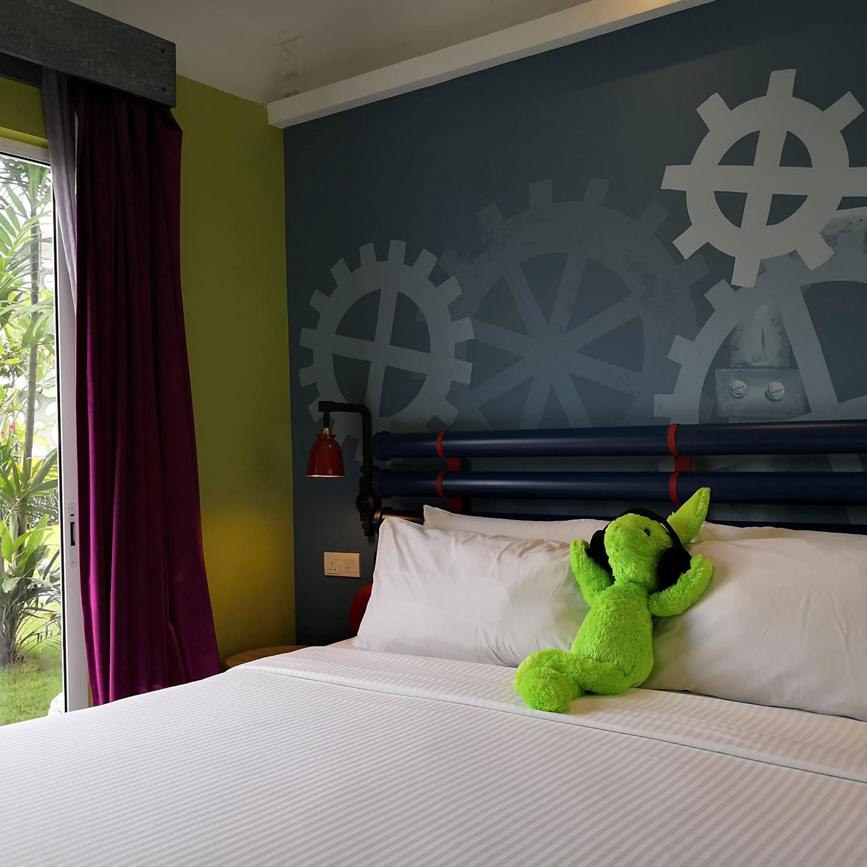 Bed in Dash Box Hotel Cyberjaya