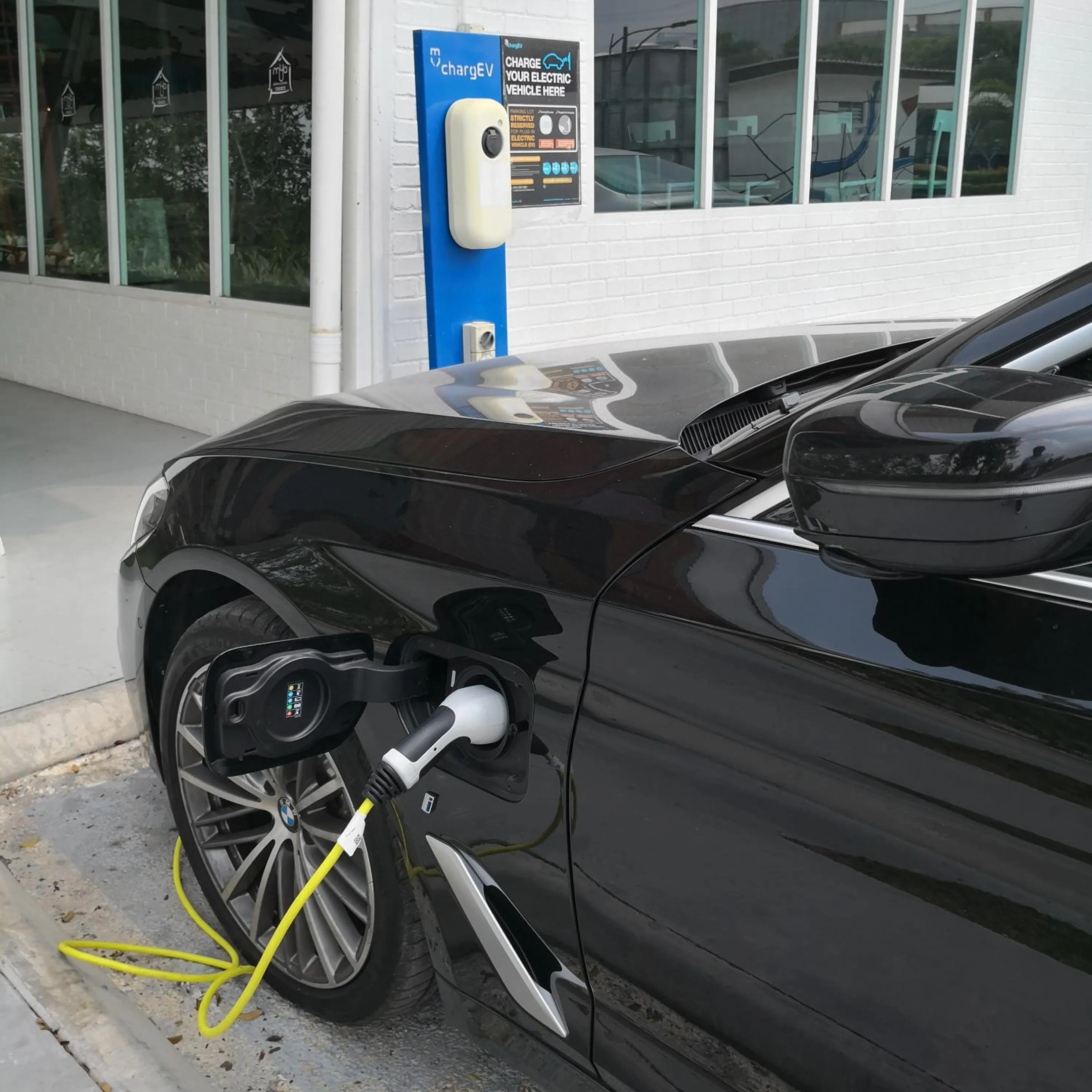 Parking in Dash Box Hotel Cyberjaya