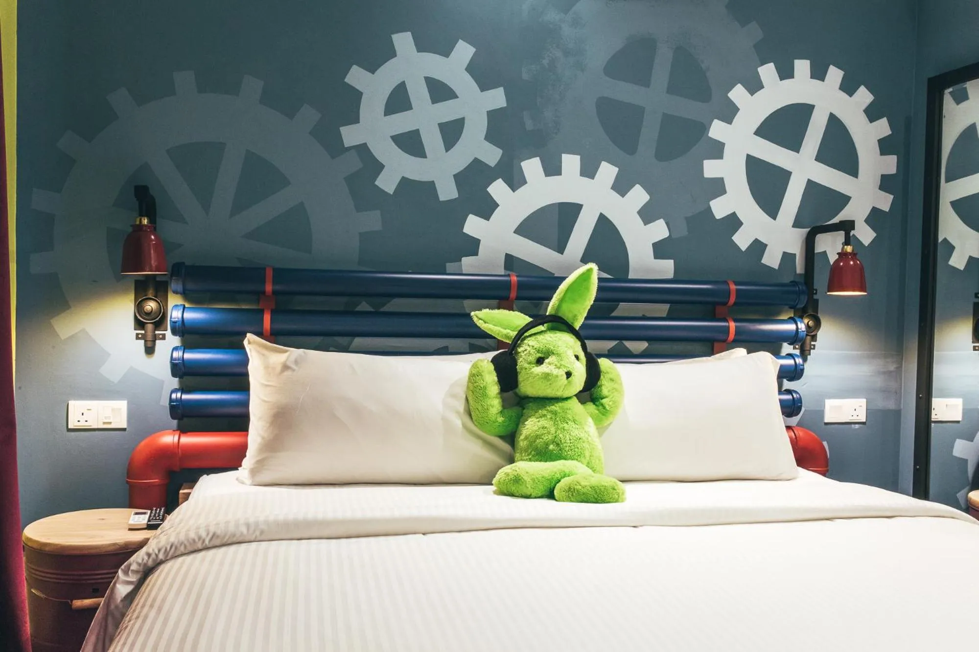 Bed in Dash Box Hotel Cyberjaya