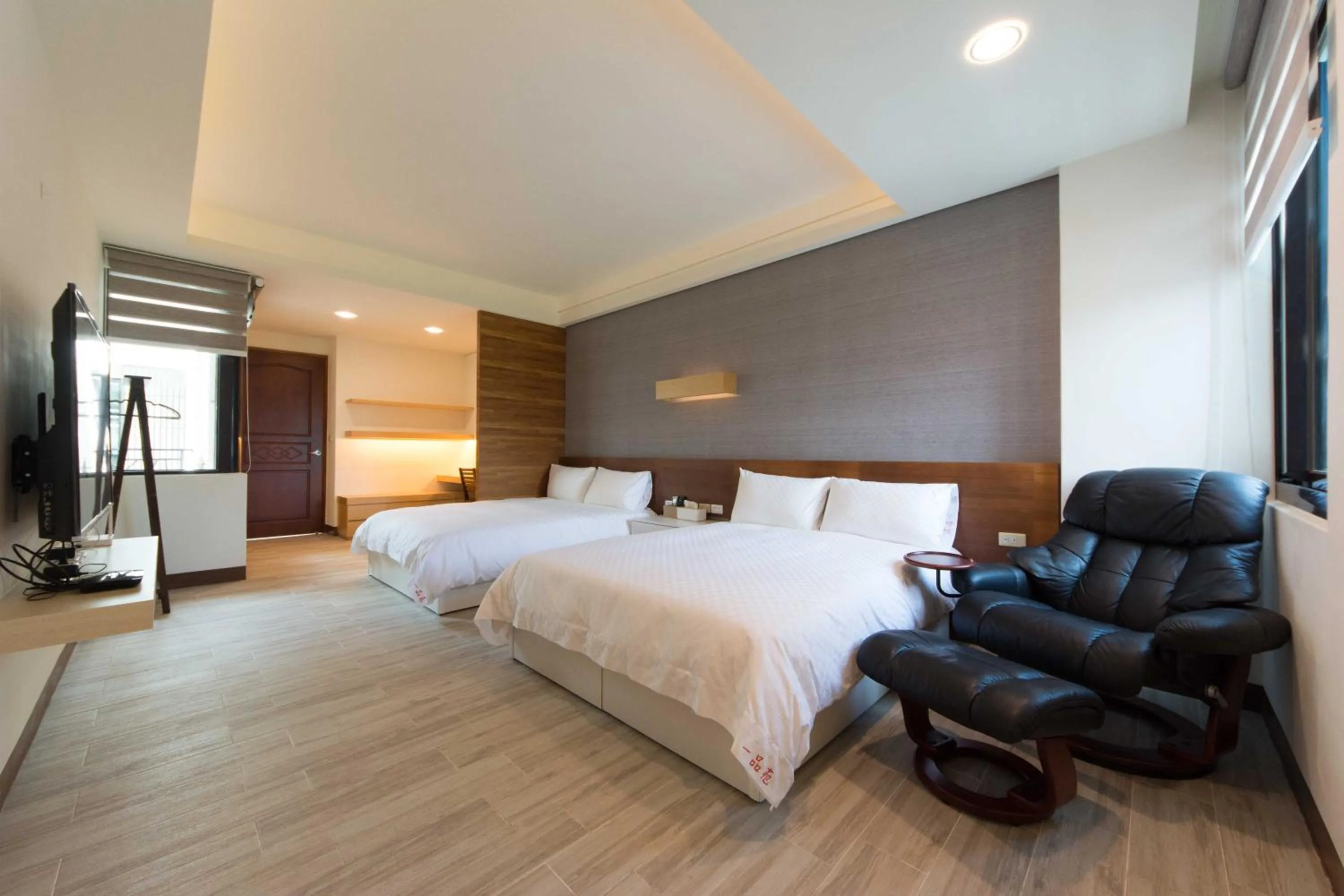 Bed in First Quality B&B