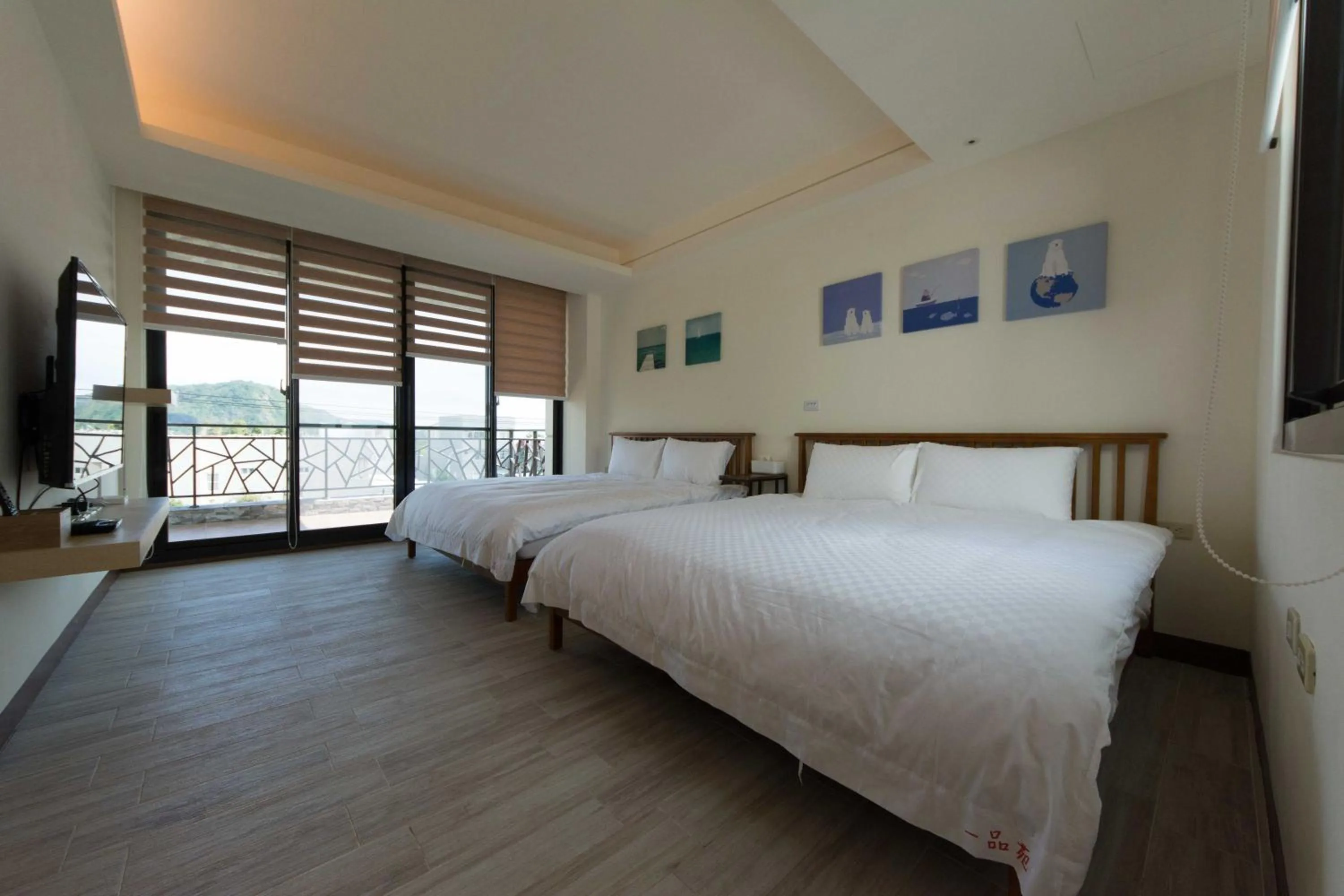 Bed in First Quality B&B