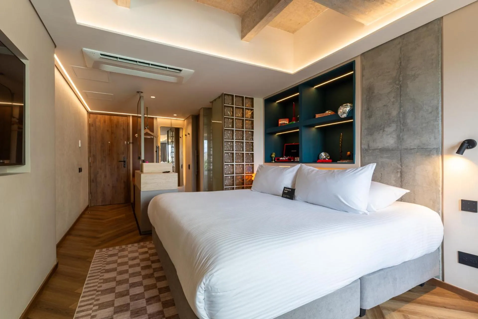 Bed in BoH Collection
