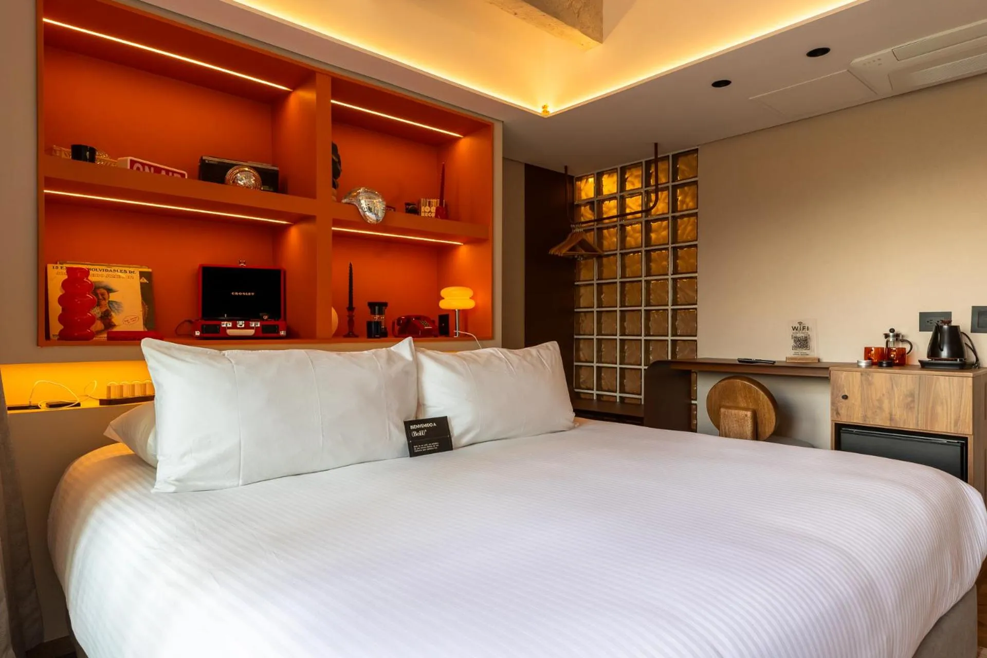 Bed in BoH Collection