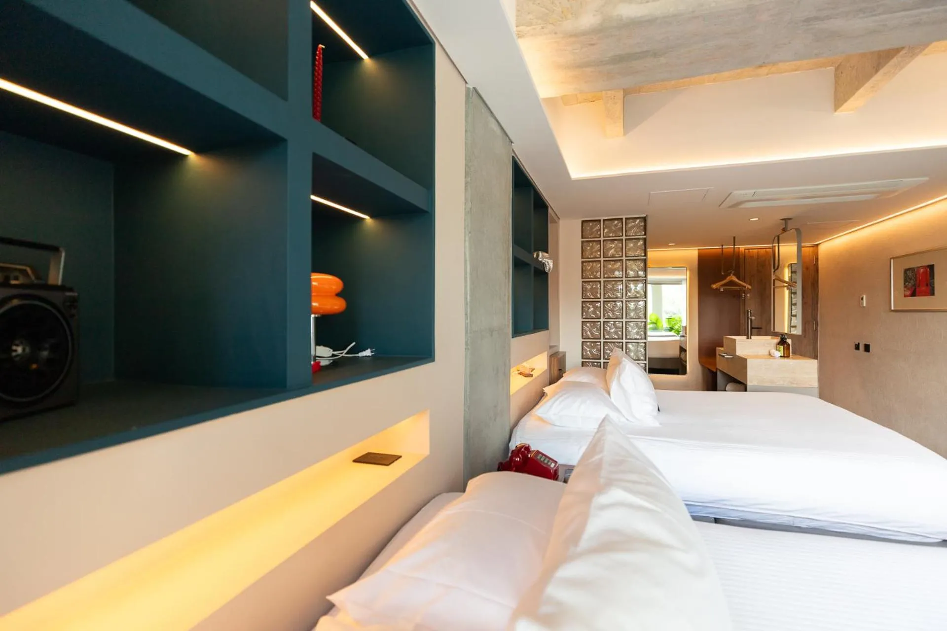 Bed in BoH Collection