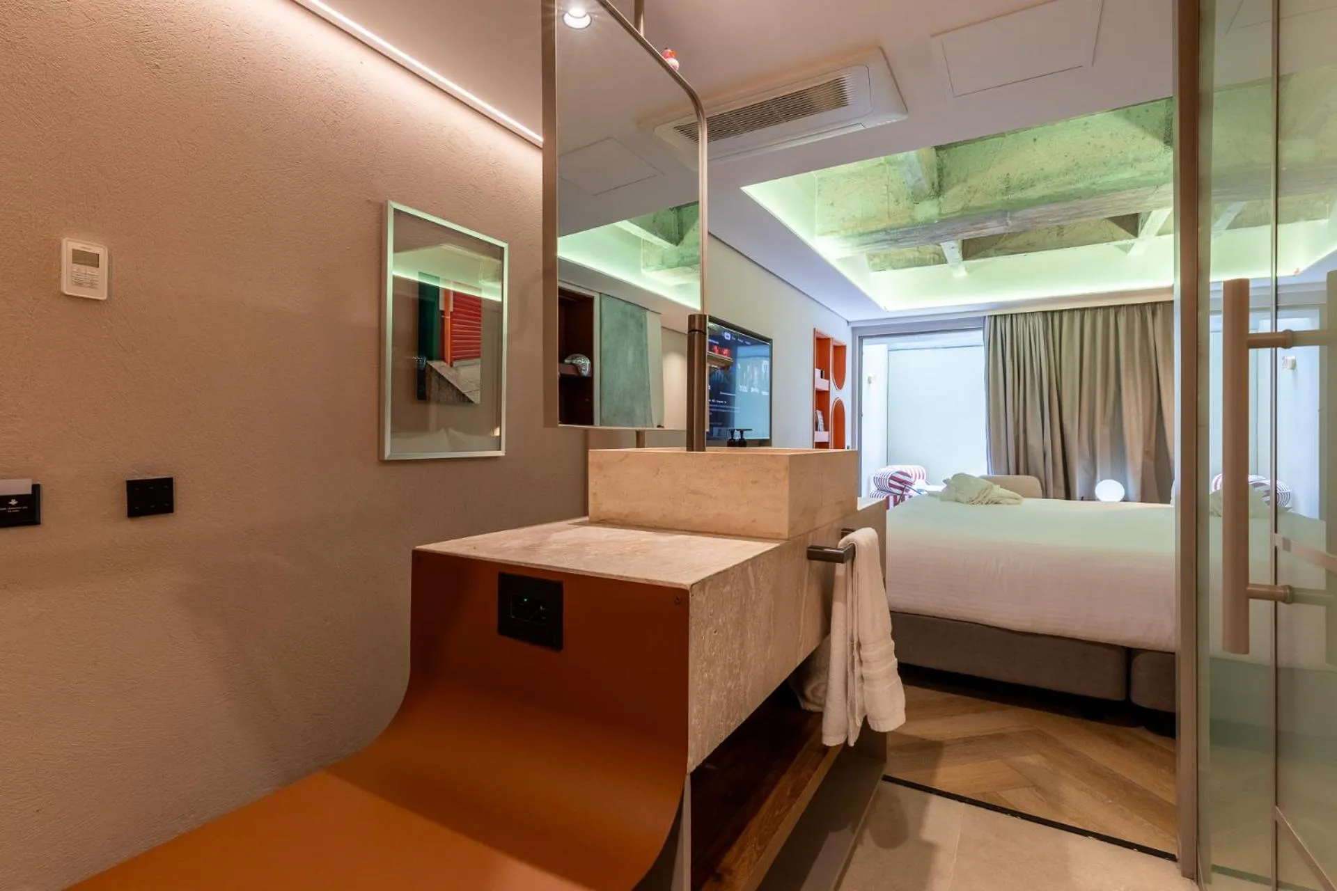Bed in BoH Collection