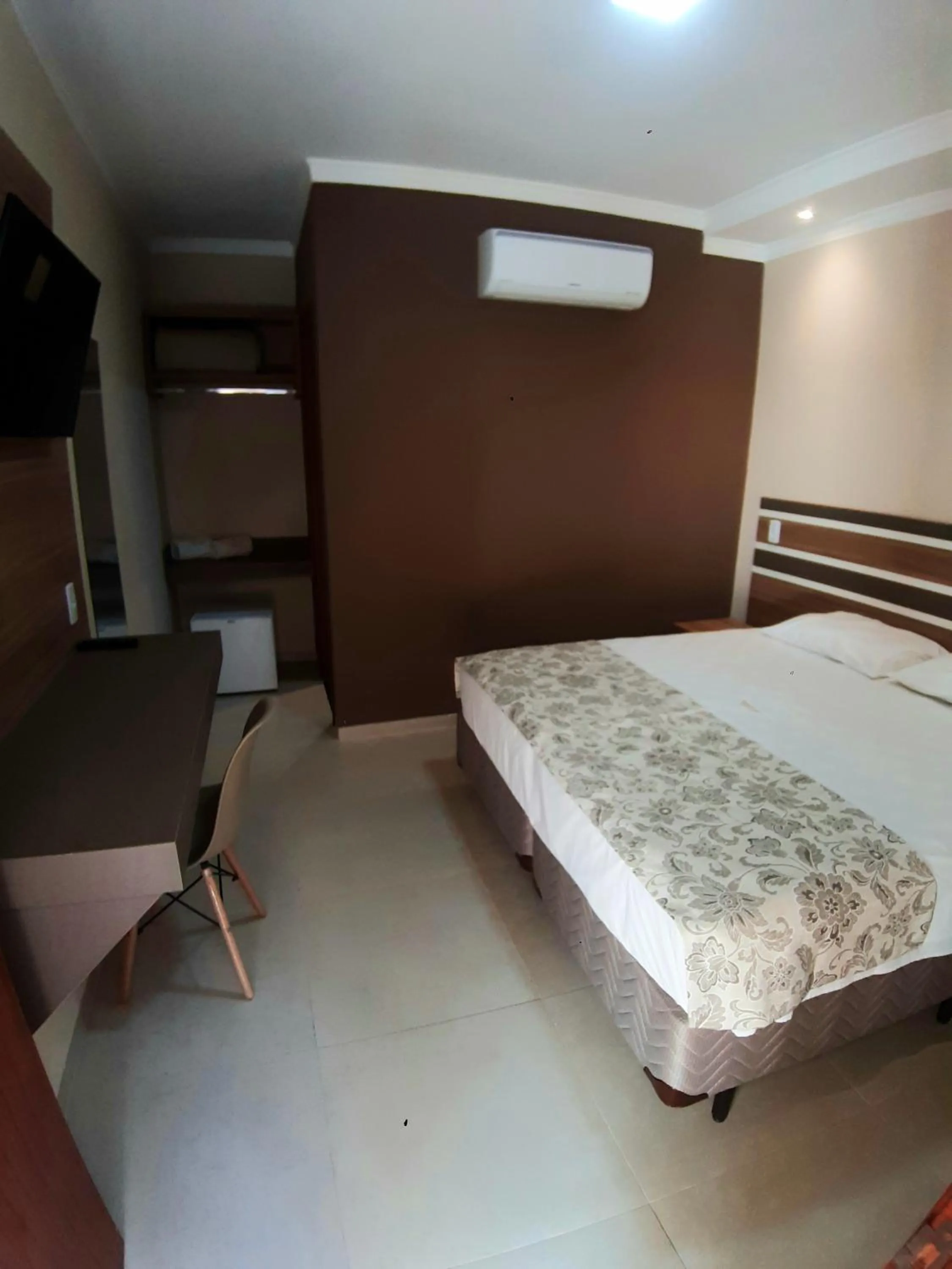 Photo of the whole room, Bed in Casagrande Olímpia Hotel