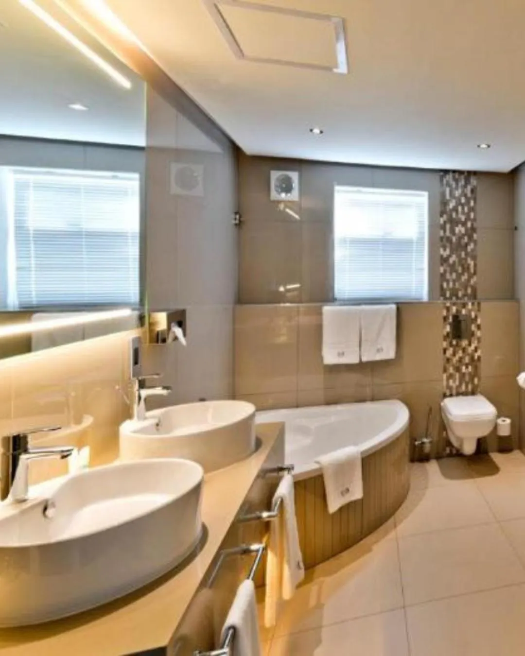 Bathroom in Krystal Beach Hotel