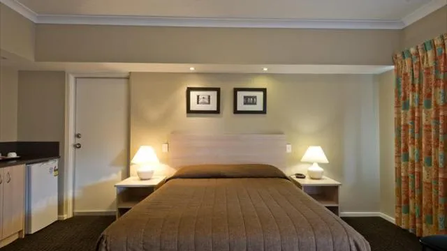 Bed in Motel Le Grande