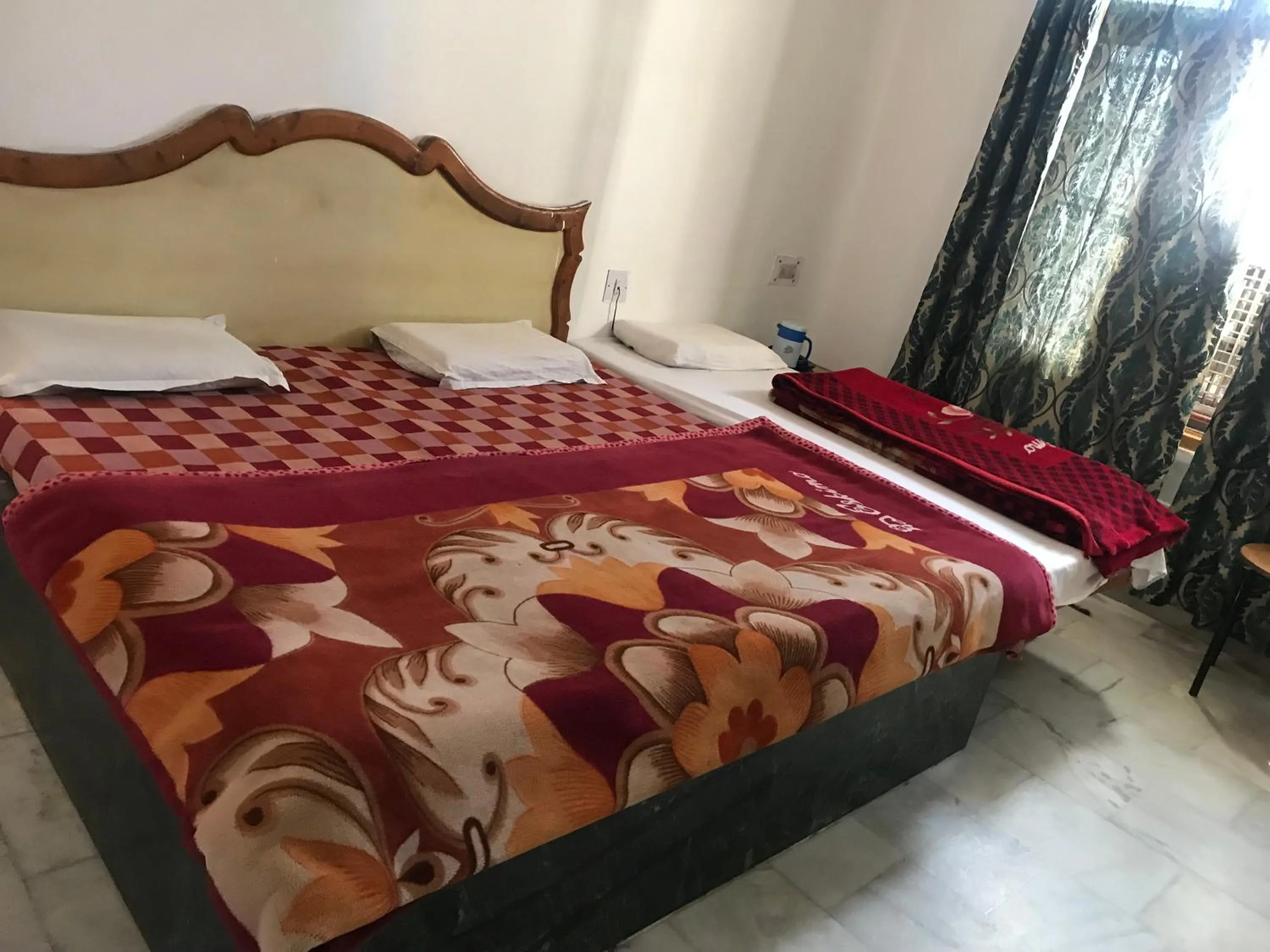 Bed in Hotel Kanshi Vishwa Nath
