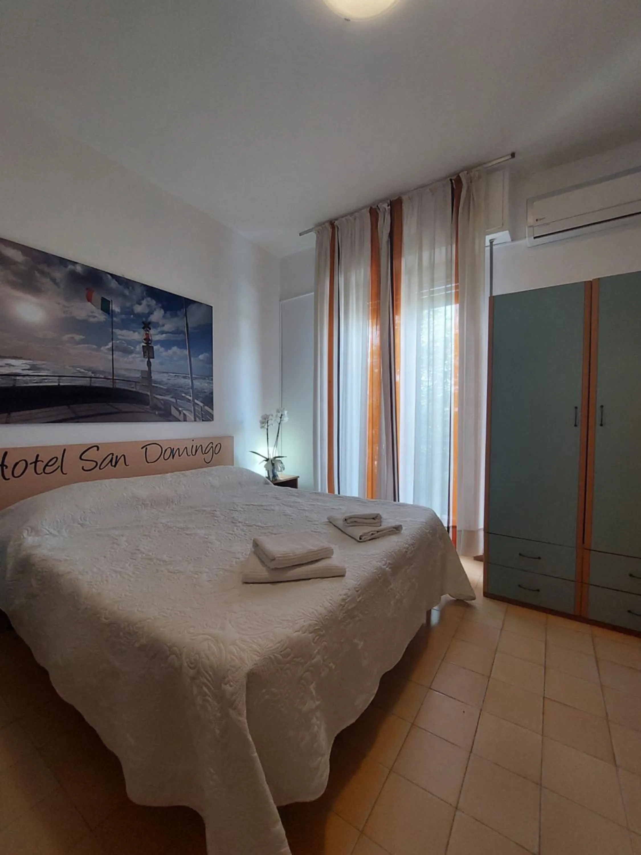 Bed in Hotel San Domingo