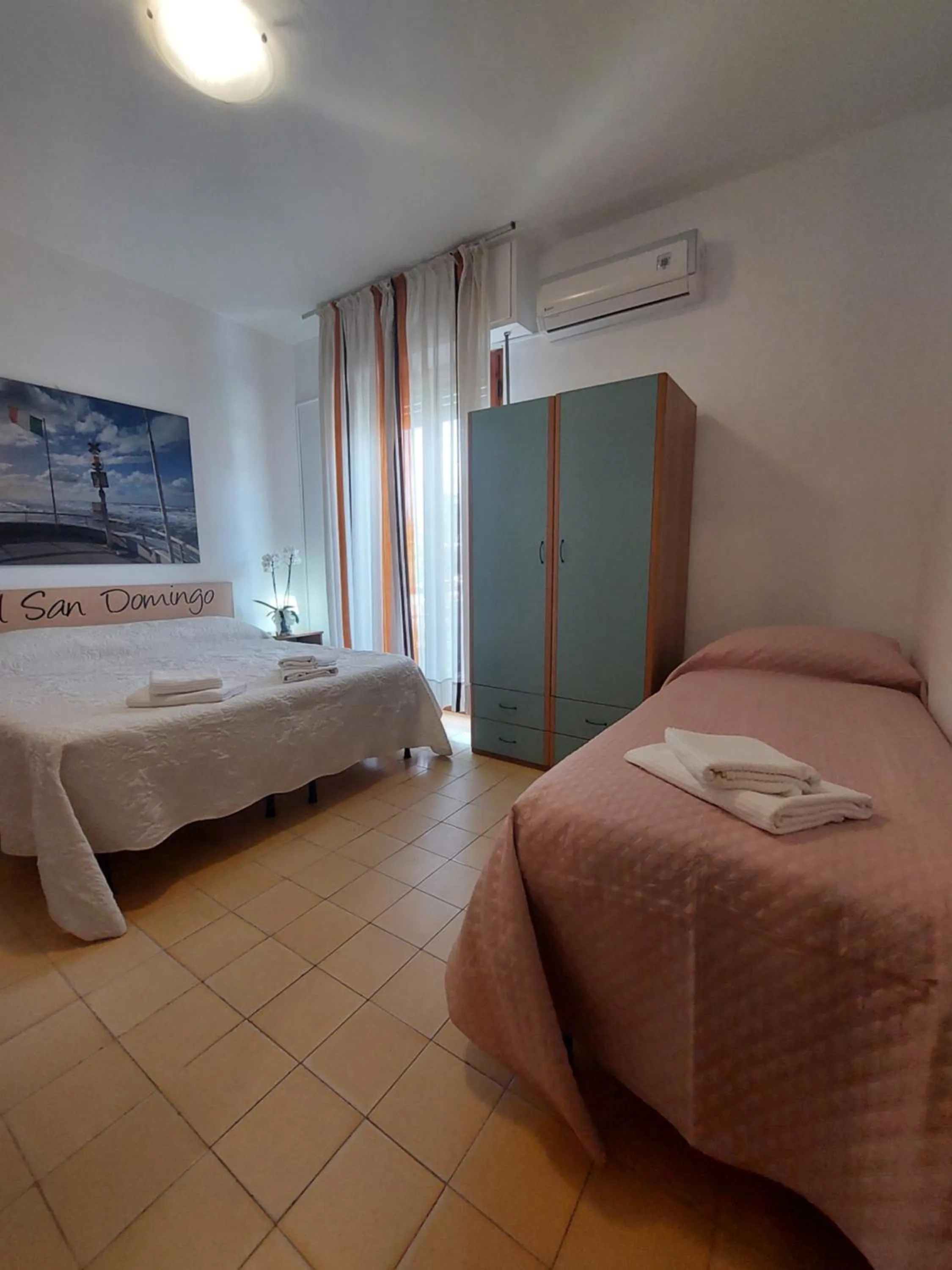 Bed in Hotel San Domingo