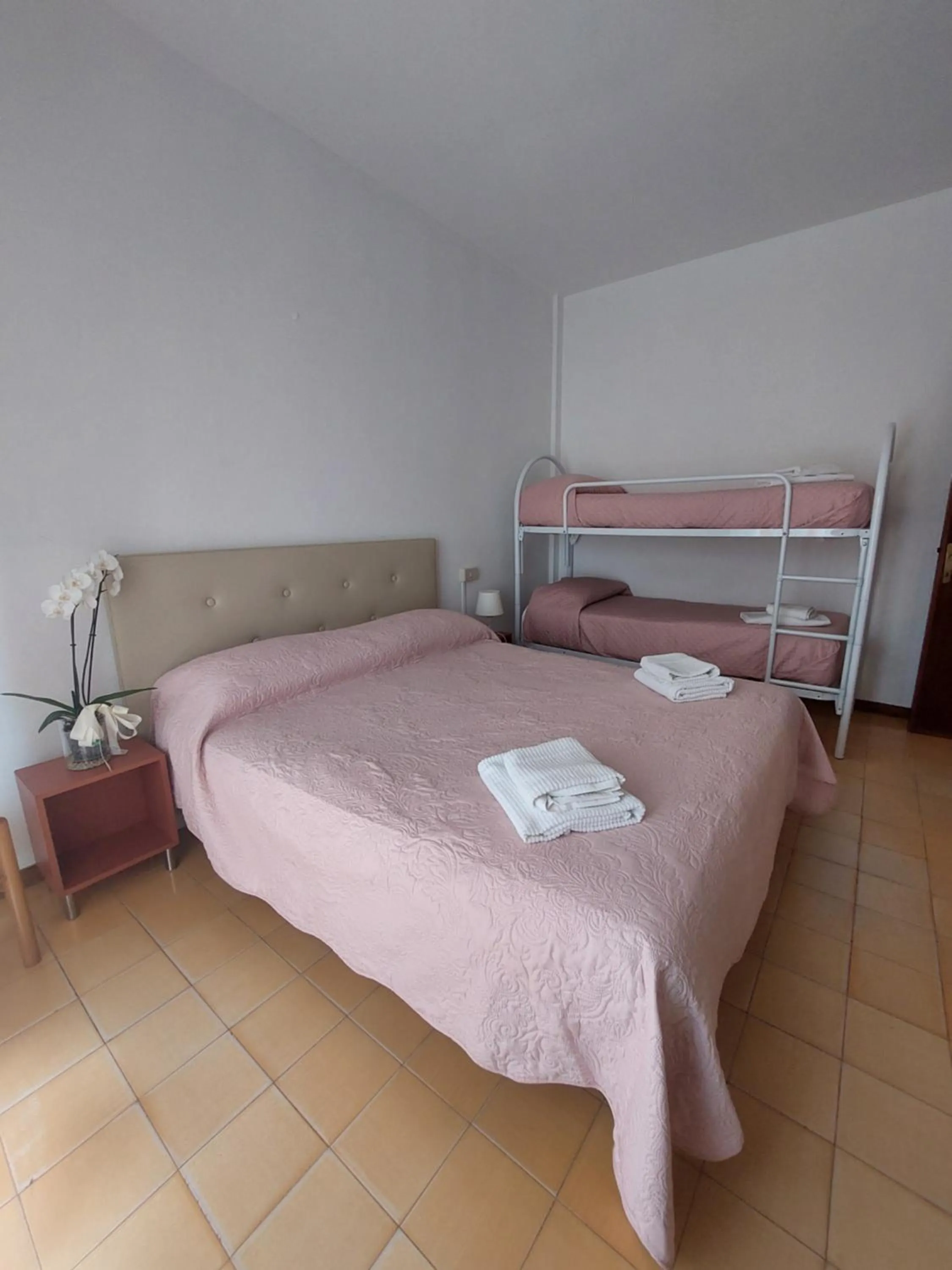 Bed in Hotel San Domingo