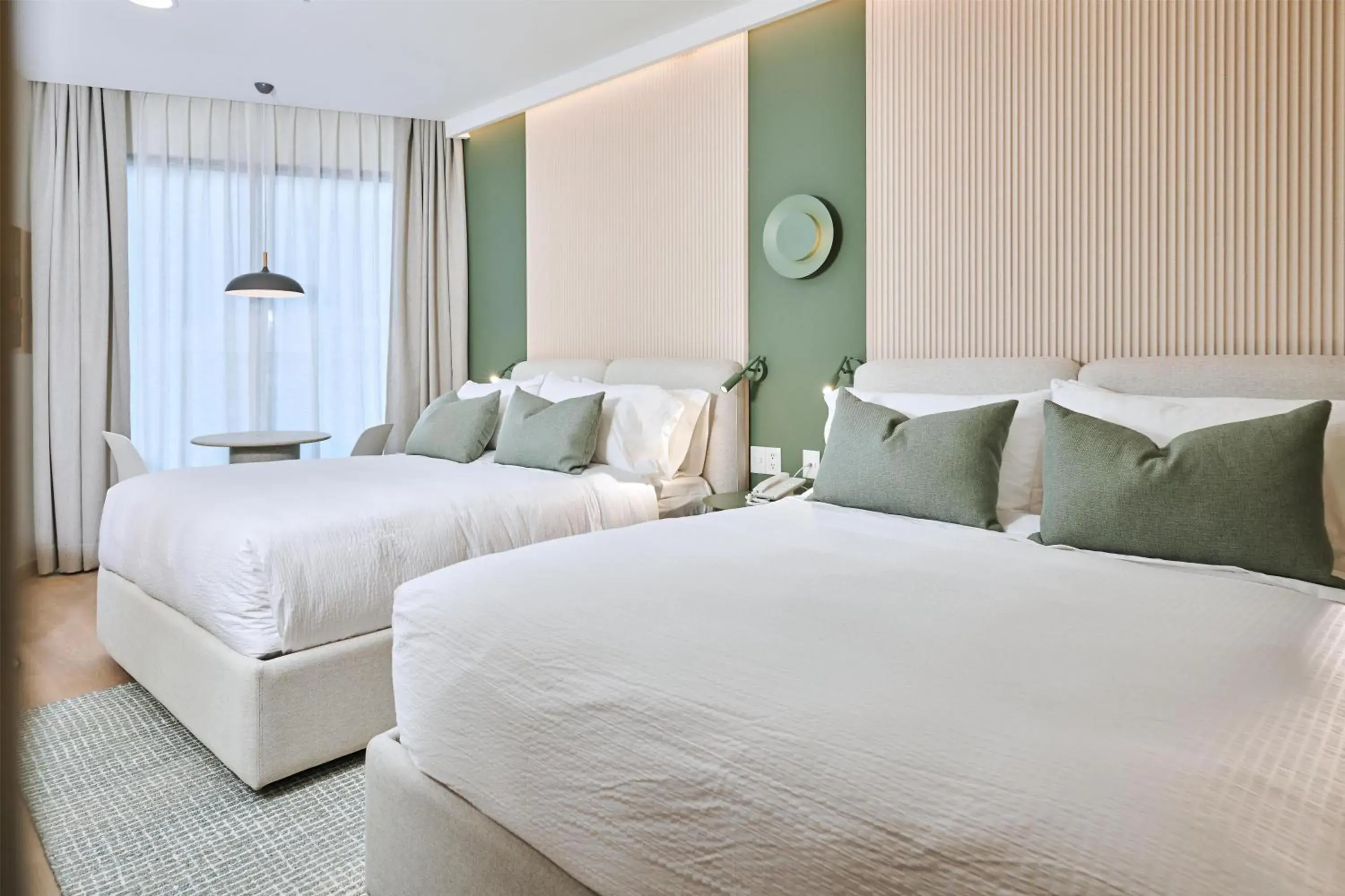 Deluxe Queen Room with Two Queen Beds - Non-Smoking in WorldHotels Acueducto Guadalajara Deluxe Queen Room with Two Queen Beds - Non-Smoking in WorldHotels Acueducto Guadalajara