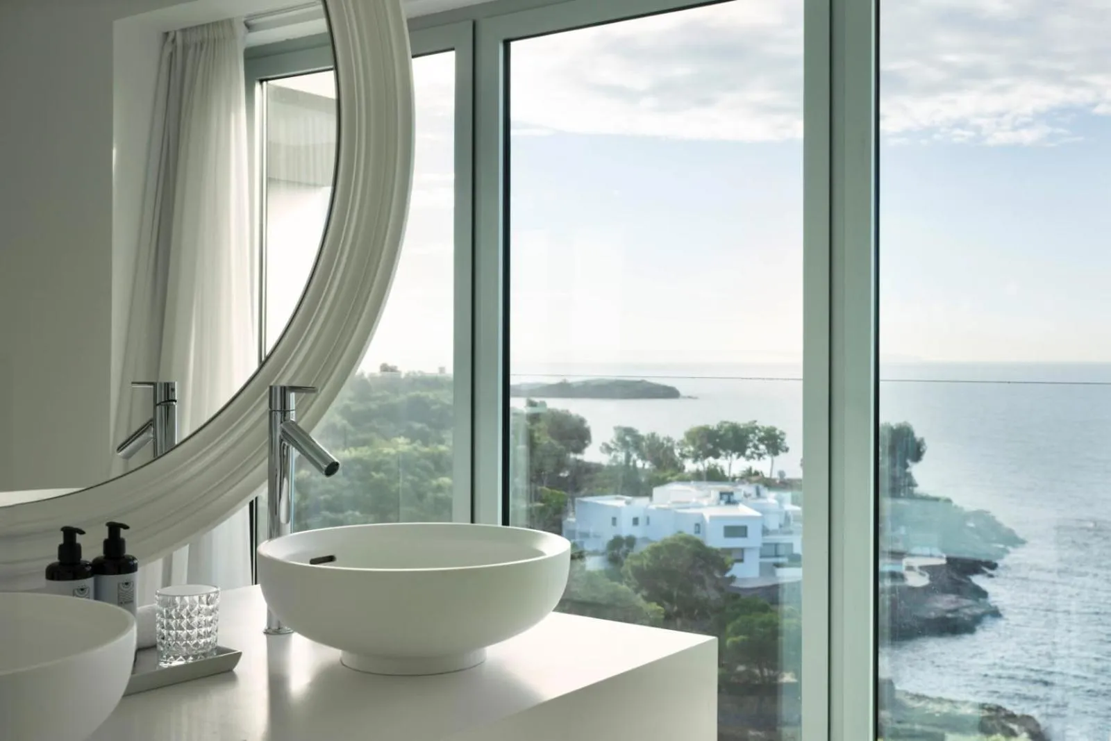 Bathroom in The Donna Portals