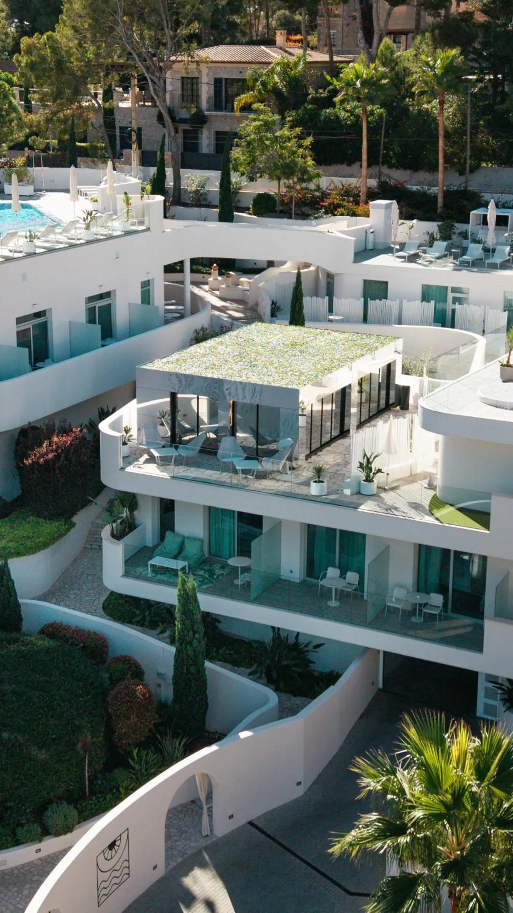 Property building in The Donna Portals