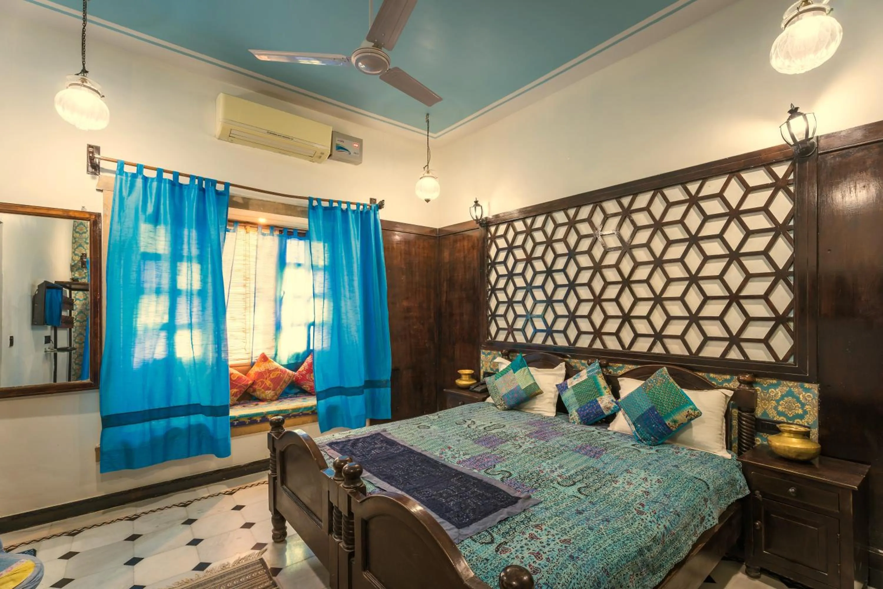 Bedroom, Bed in Hotel Heritage House