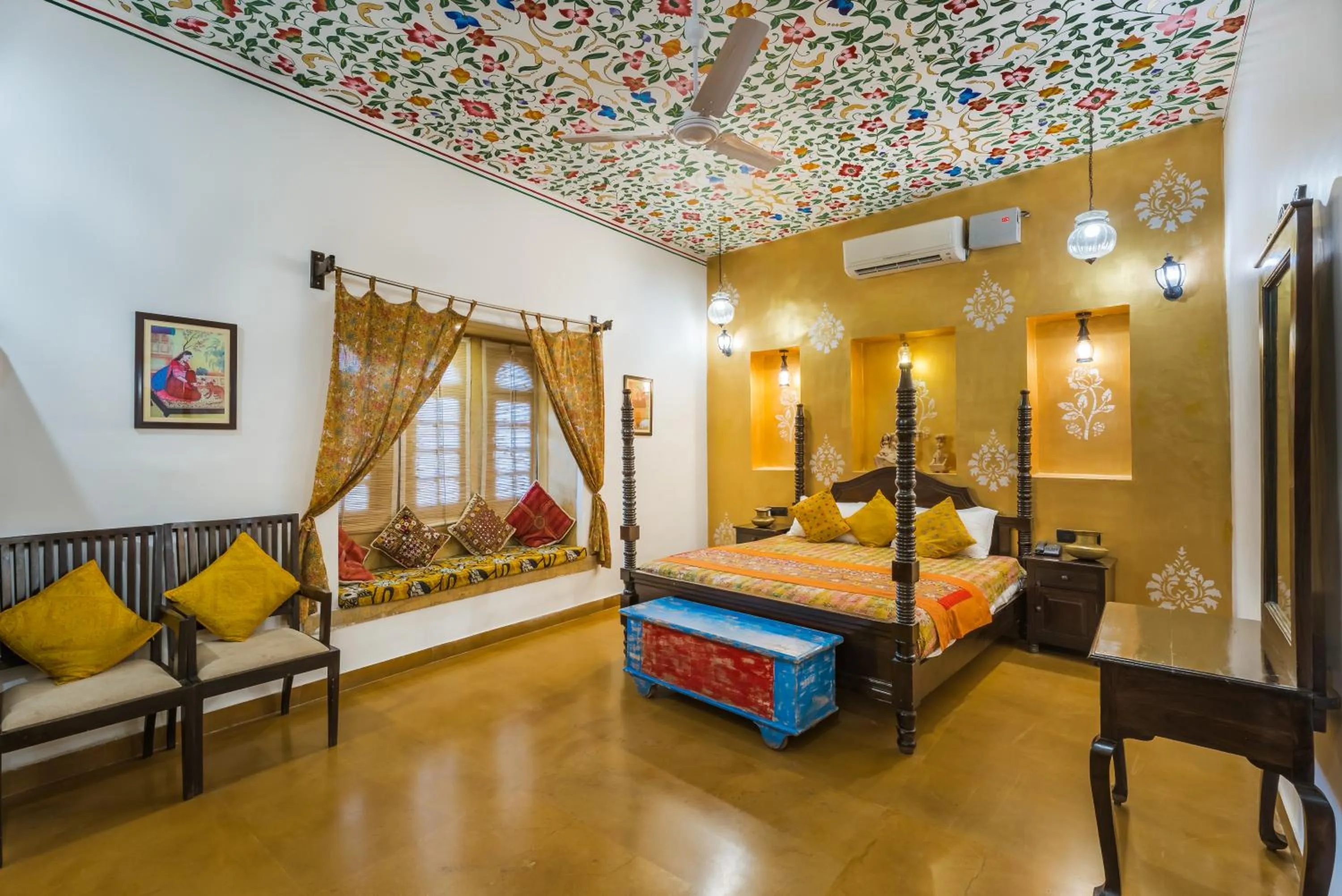 Bedroom, Bed in Hotel Heritage House