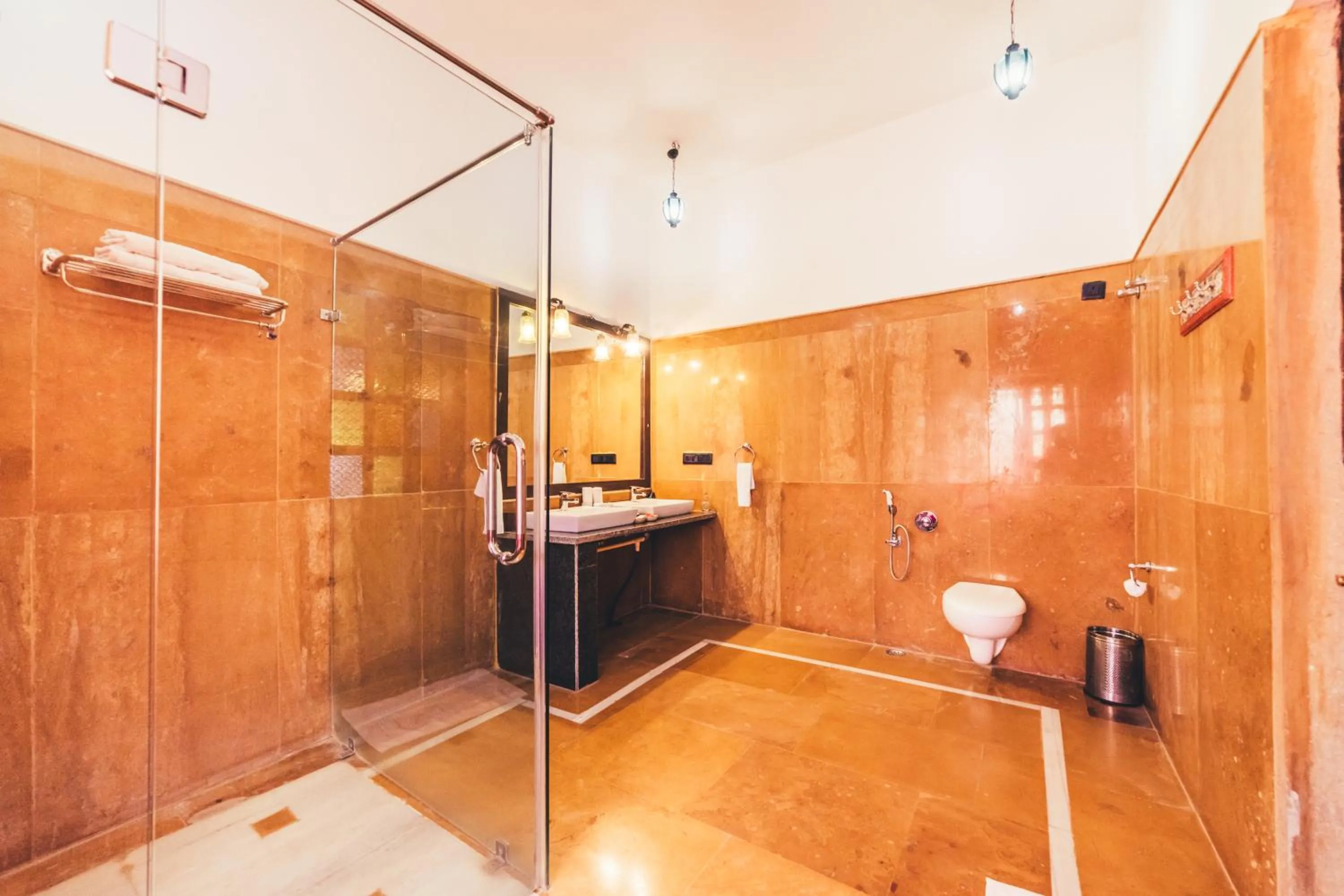 Bathroom in Hotel Heritage House