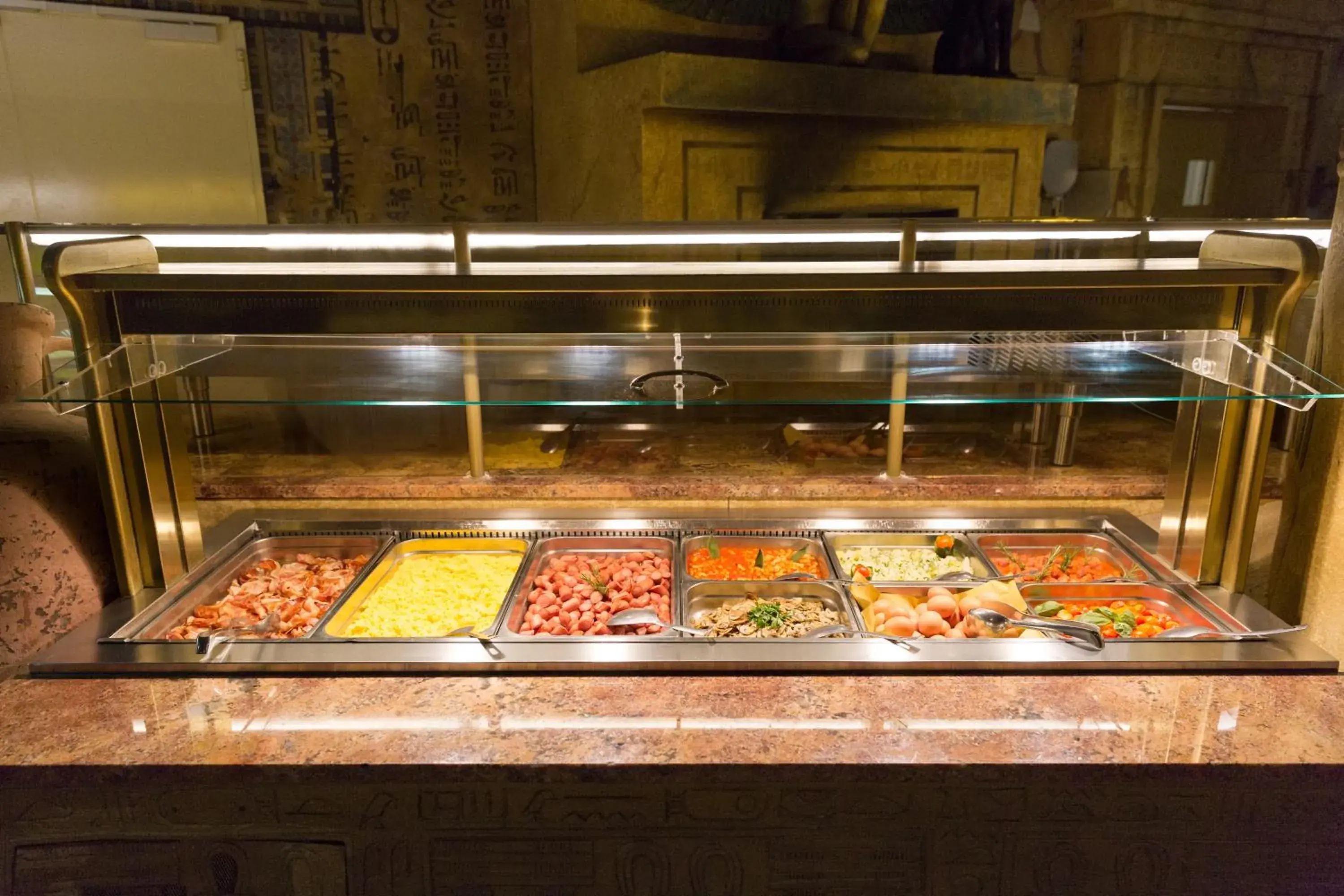 Buffet breakfast in Gardaland Adventure Hotel Buffet breakfast in Gardaland Adventure Hotel