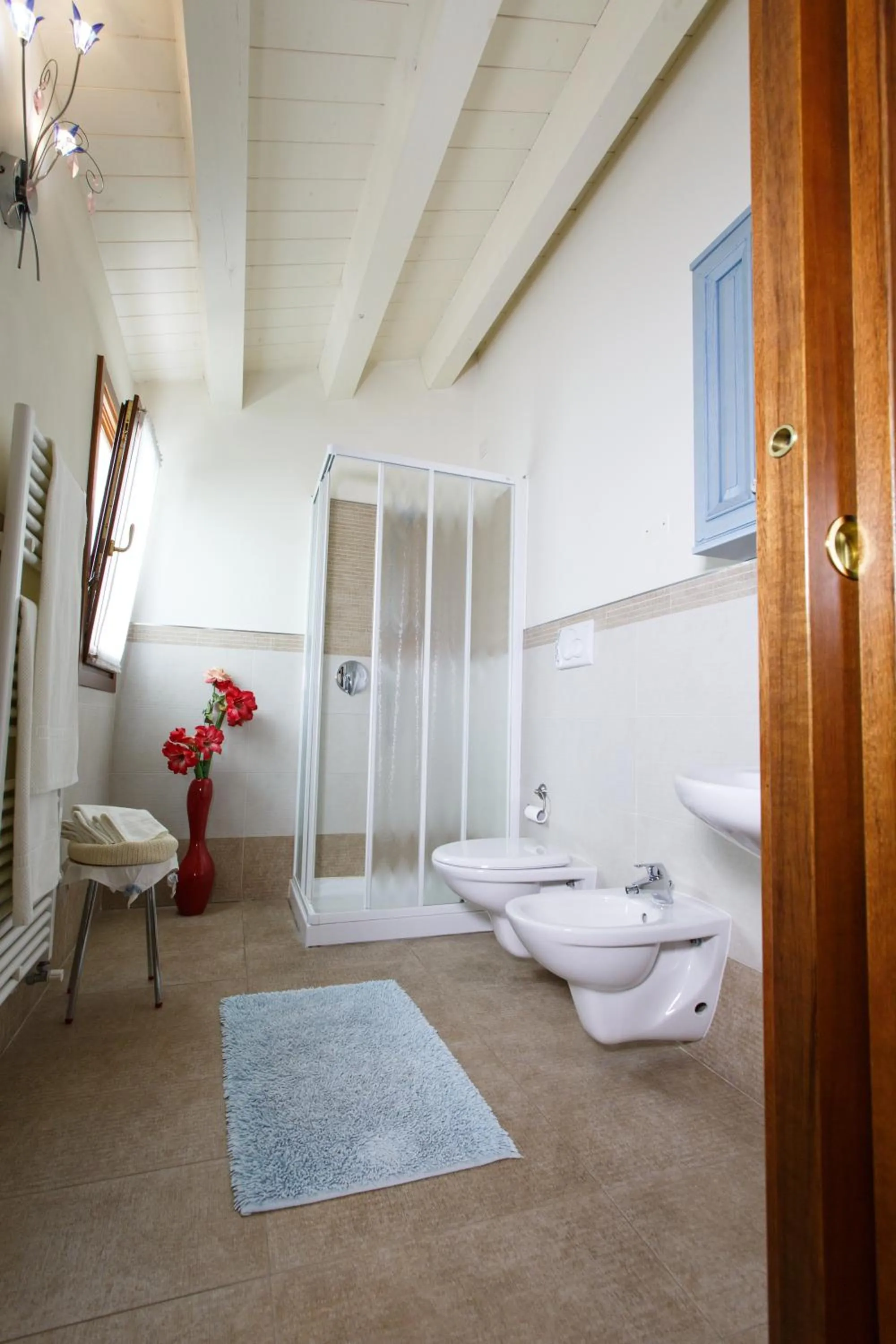 Bathroom in Sweet Home