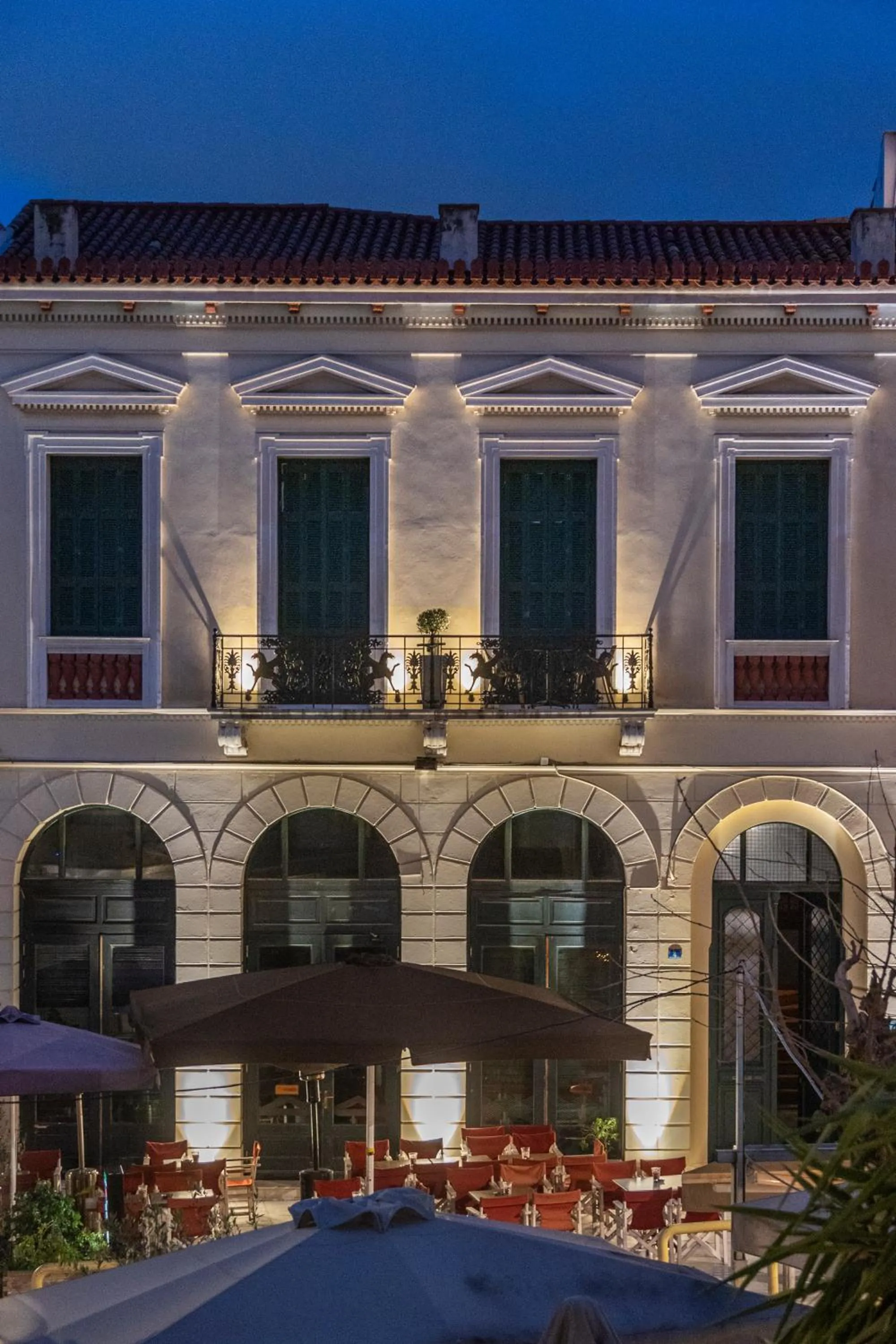 Property building in Iliotropio Athens, Thisio