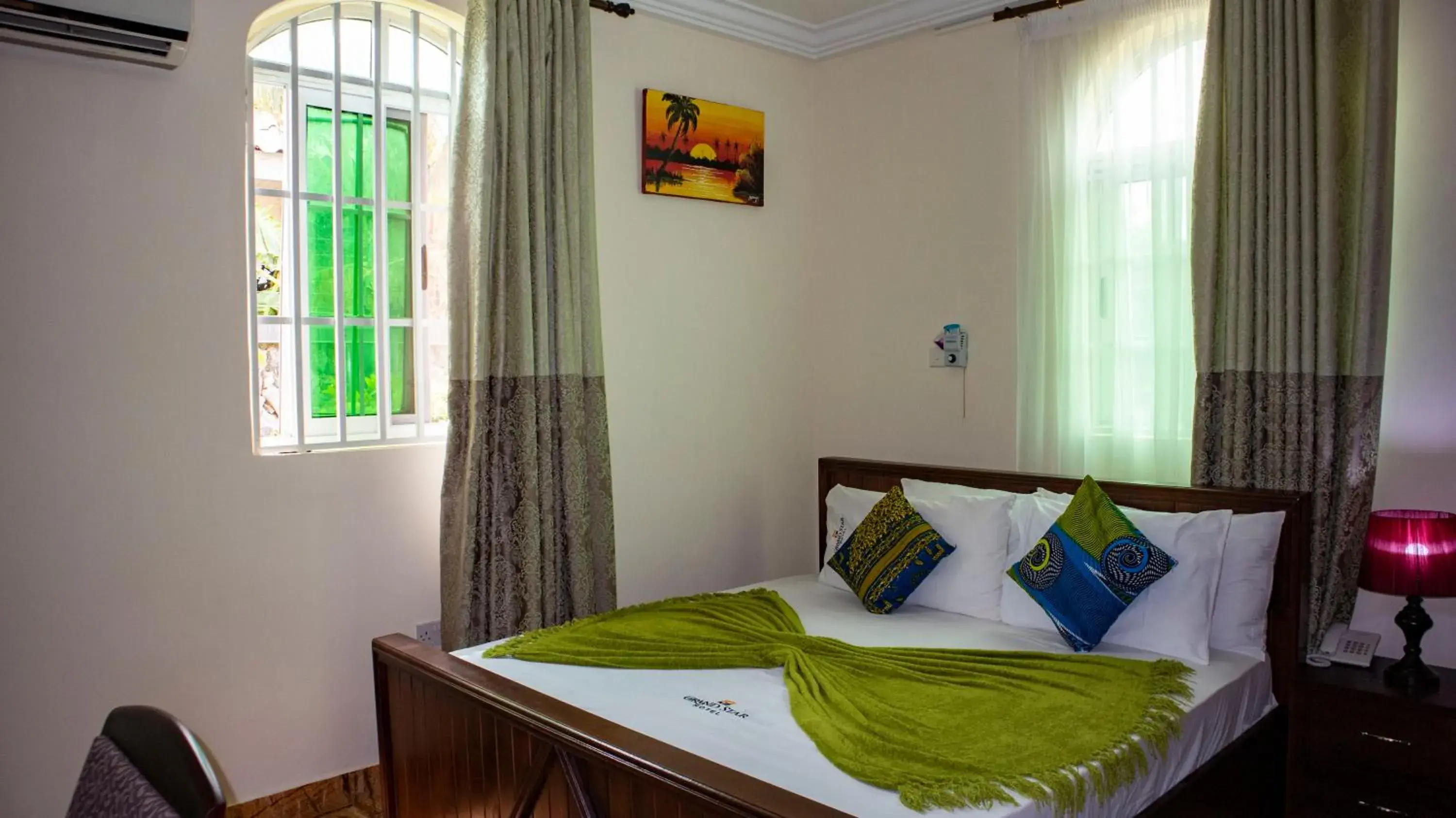 Standard Queen Room - single occupancy in Grand Star Hotel Standard Queen Room - single occupancy in Grand Star Hotel