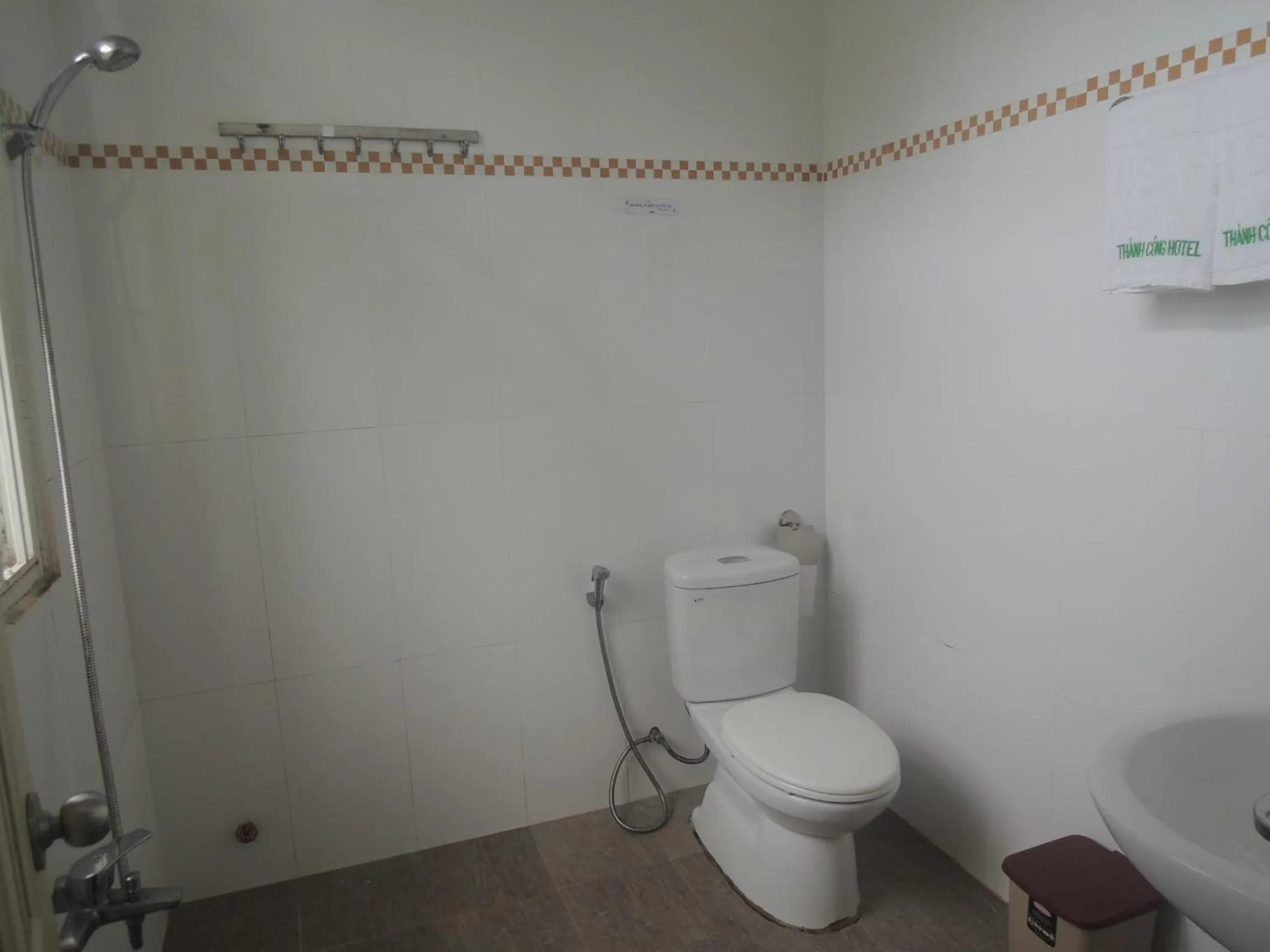 Bathroom in Thanh Cong Hotel
