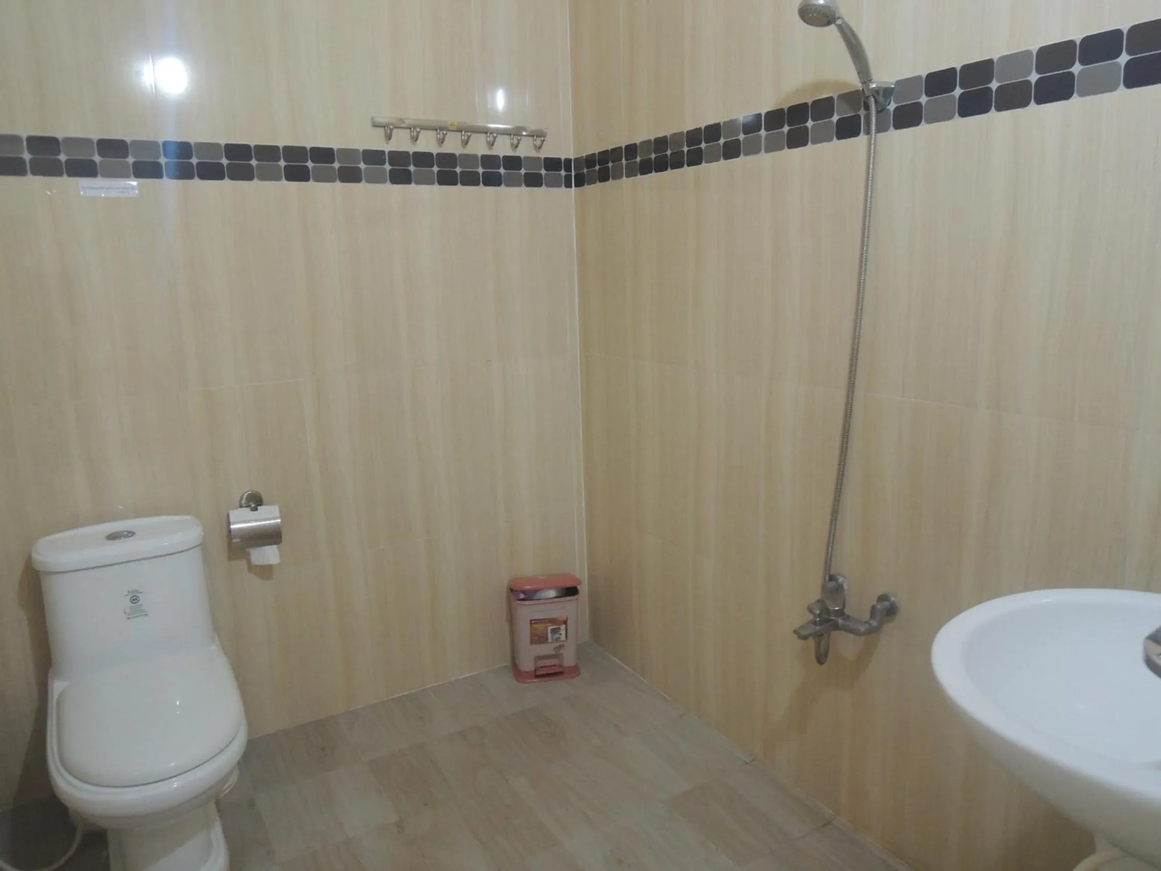 Bathroom in Thanh Cong Hotel