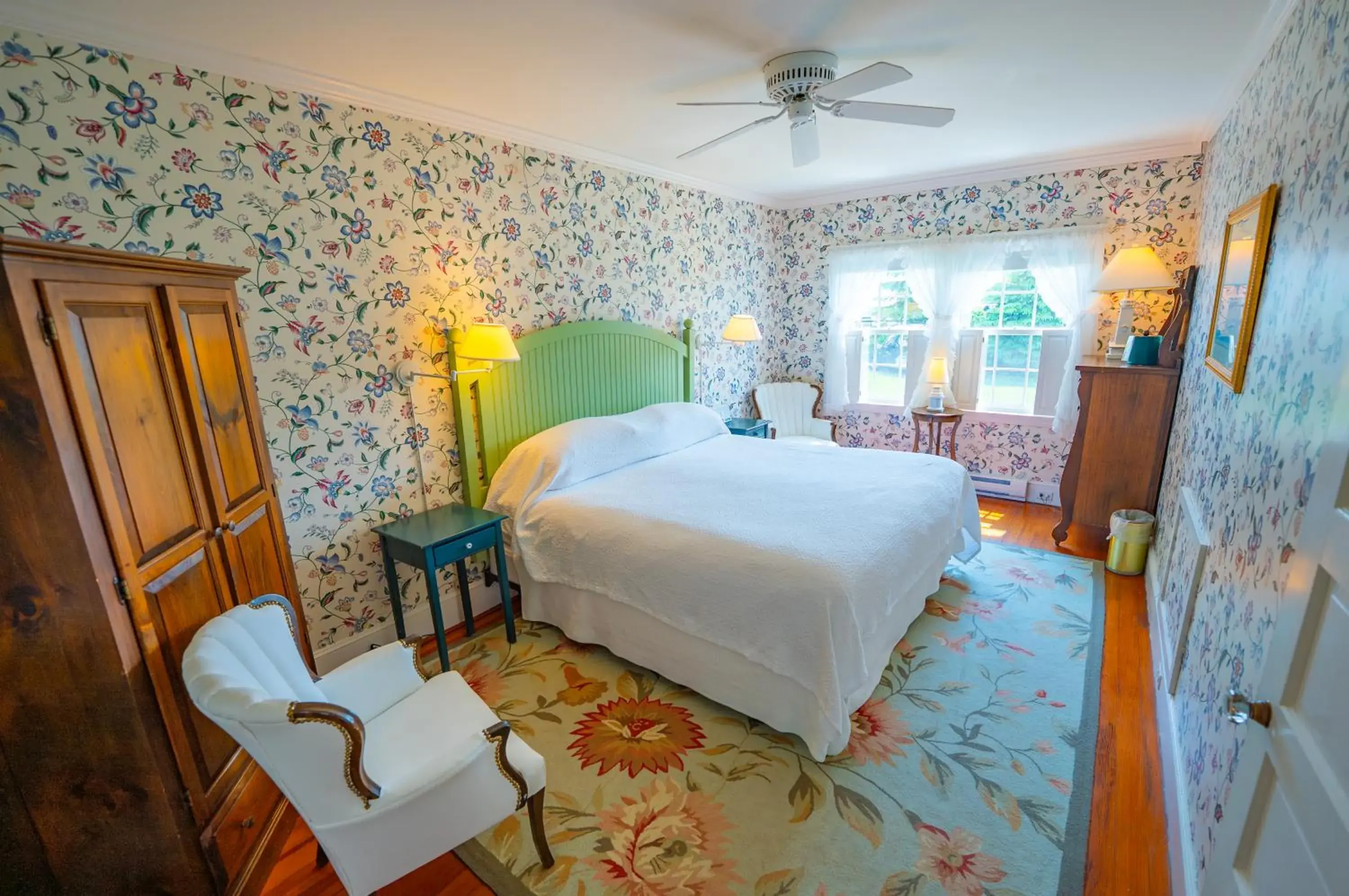 Garden King in The Colony Hotel Kennebunkport Garden King in The Colony Hotel Kennebunkport
