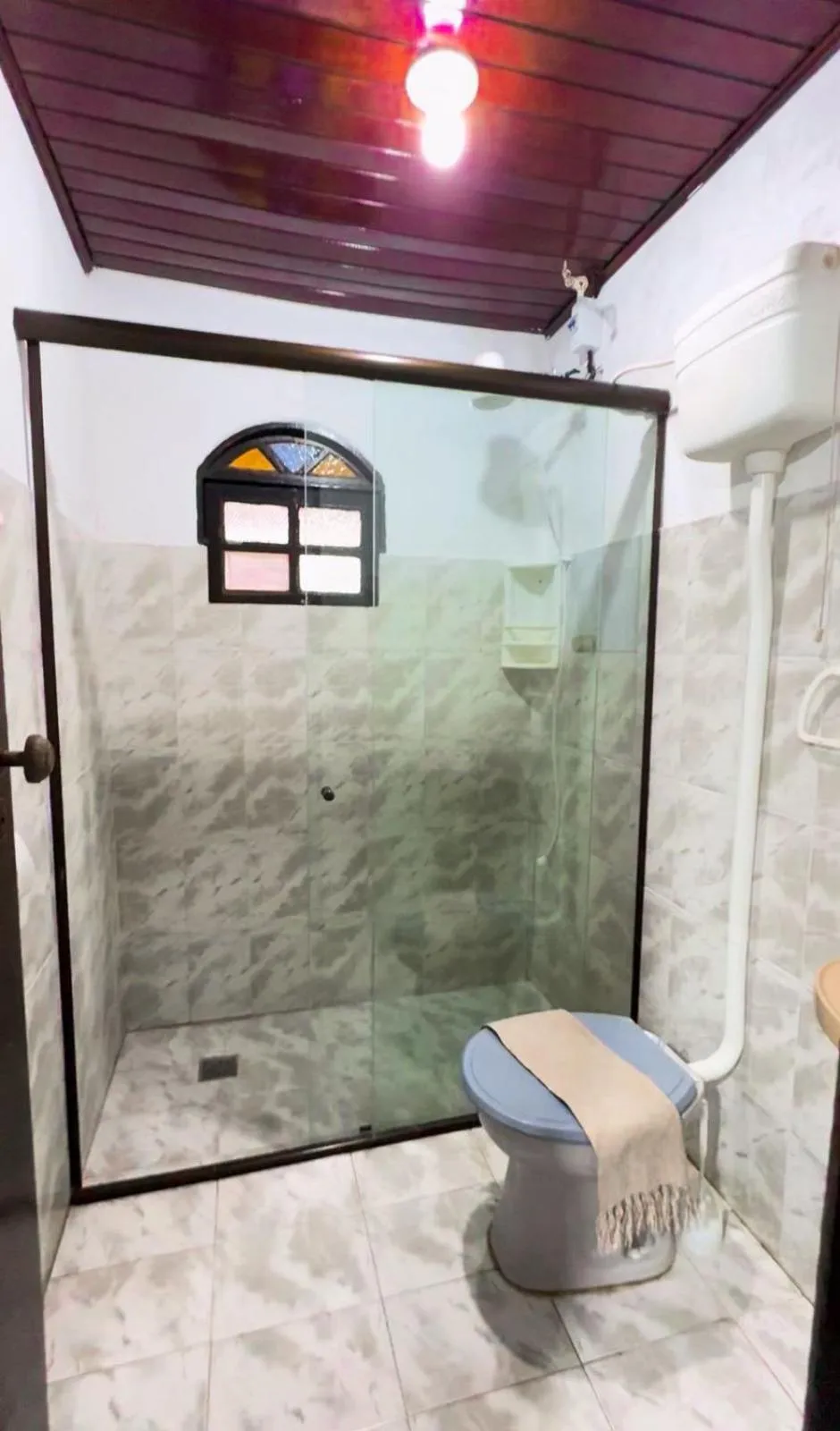 Shower in Pousada Flora Búzios