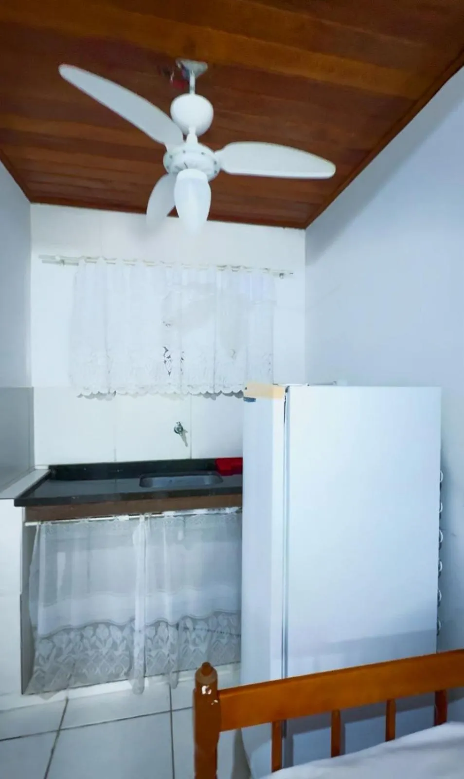 Kitchen or kitchenette in Pousada Flora Búzios