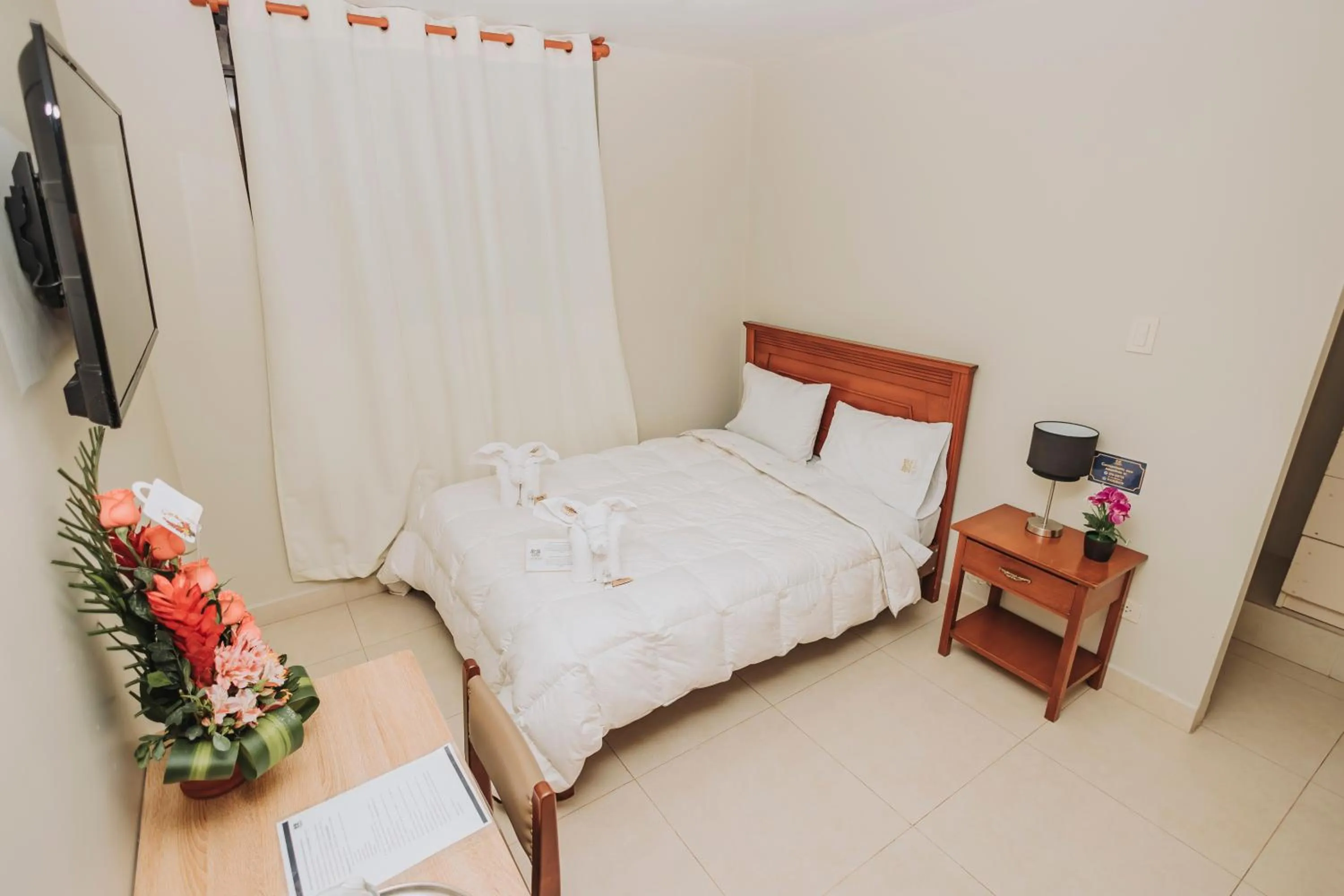 Bed in Hotel Los Reyes