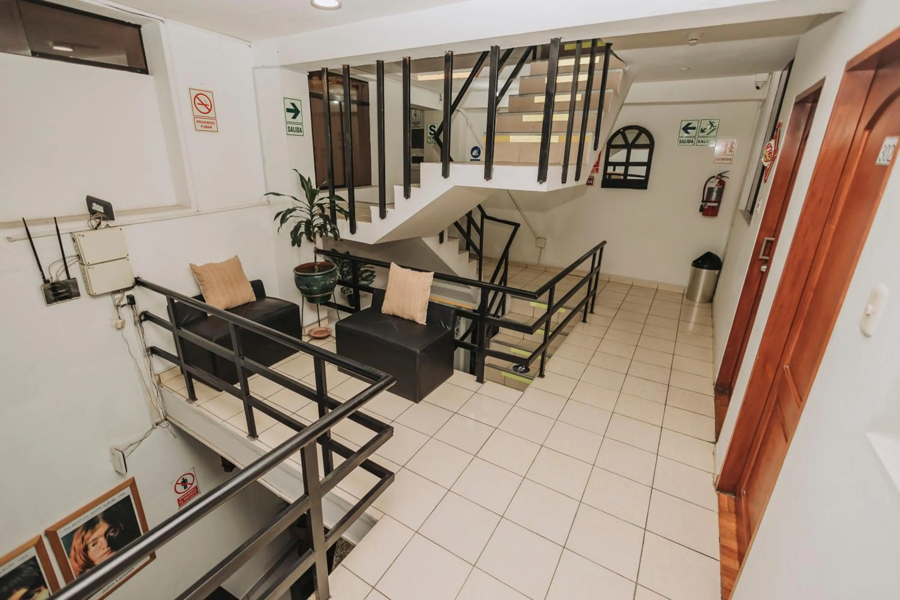 Business facilities in Hotel Los Reyes