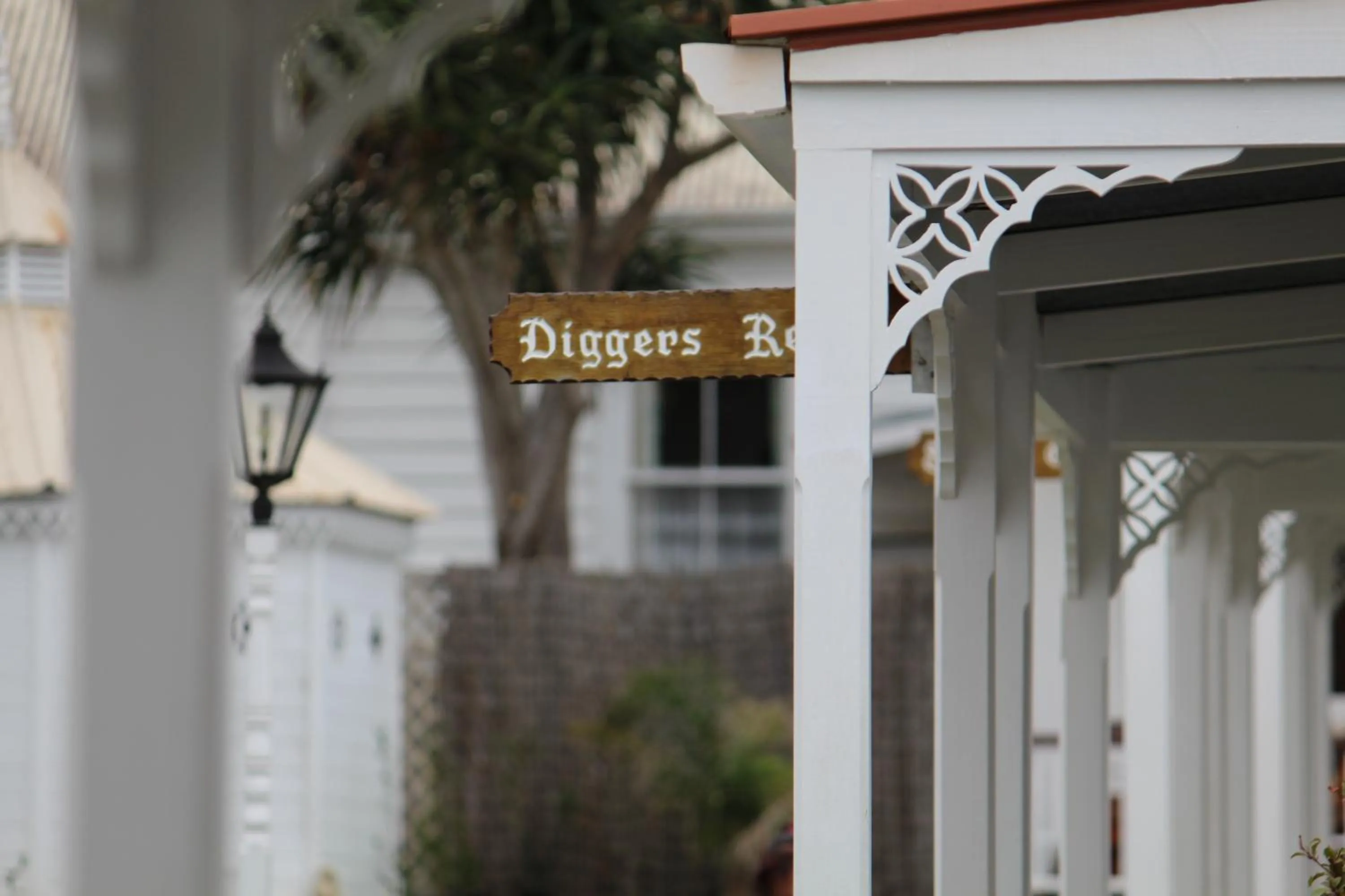 Facade/entrance in Coromandel Cottages
