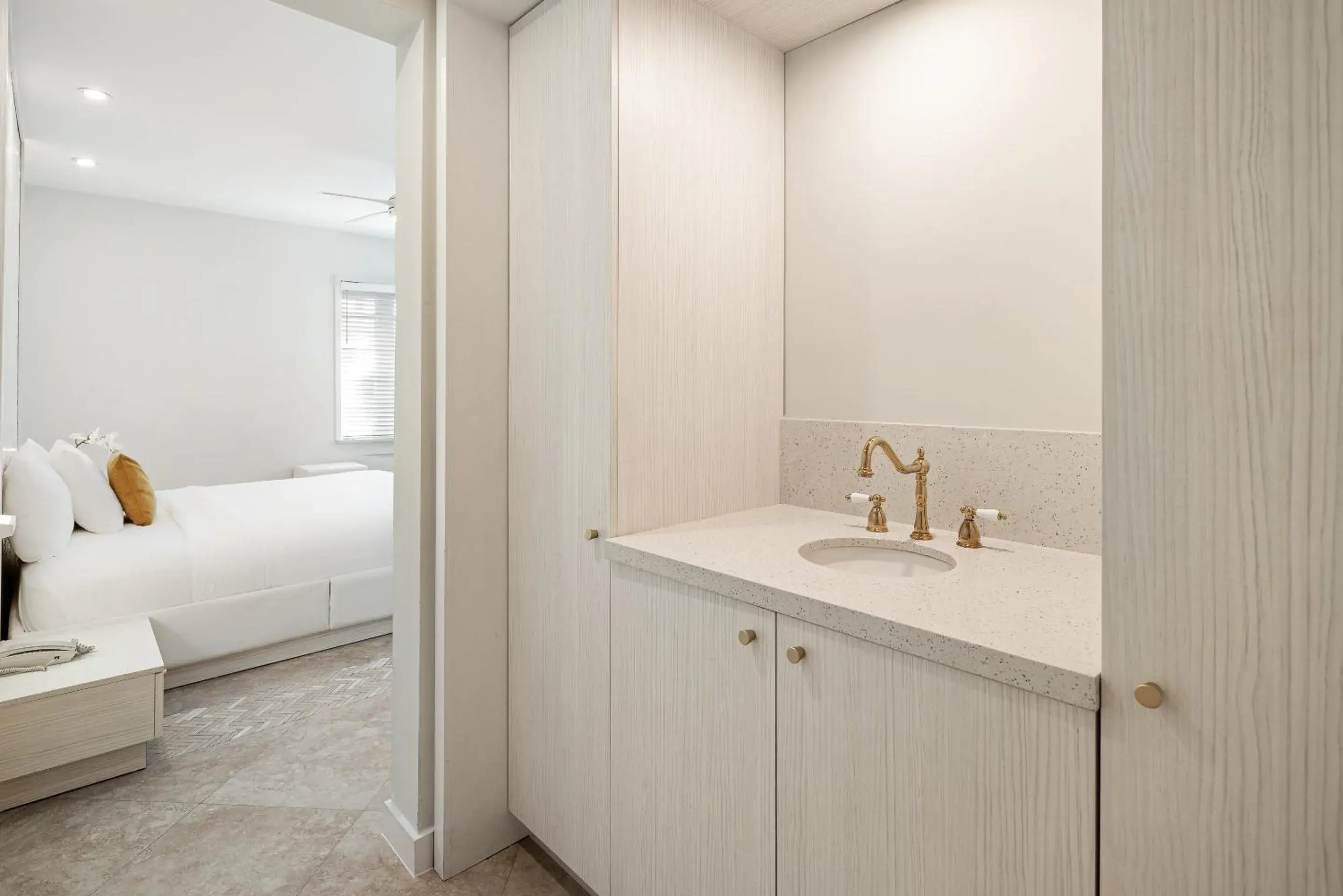 Cardozo King Room in Cardozo Hotel Cardozo King Room in Cardozo Hotel