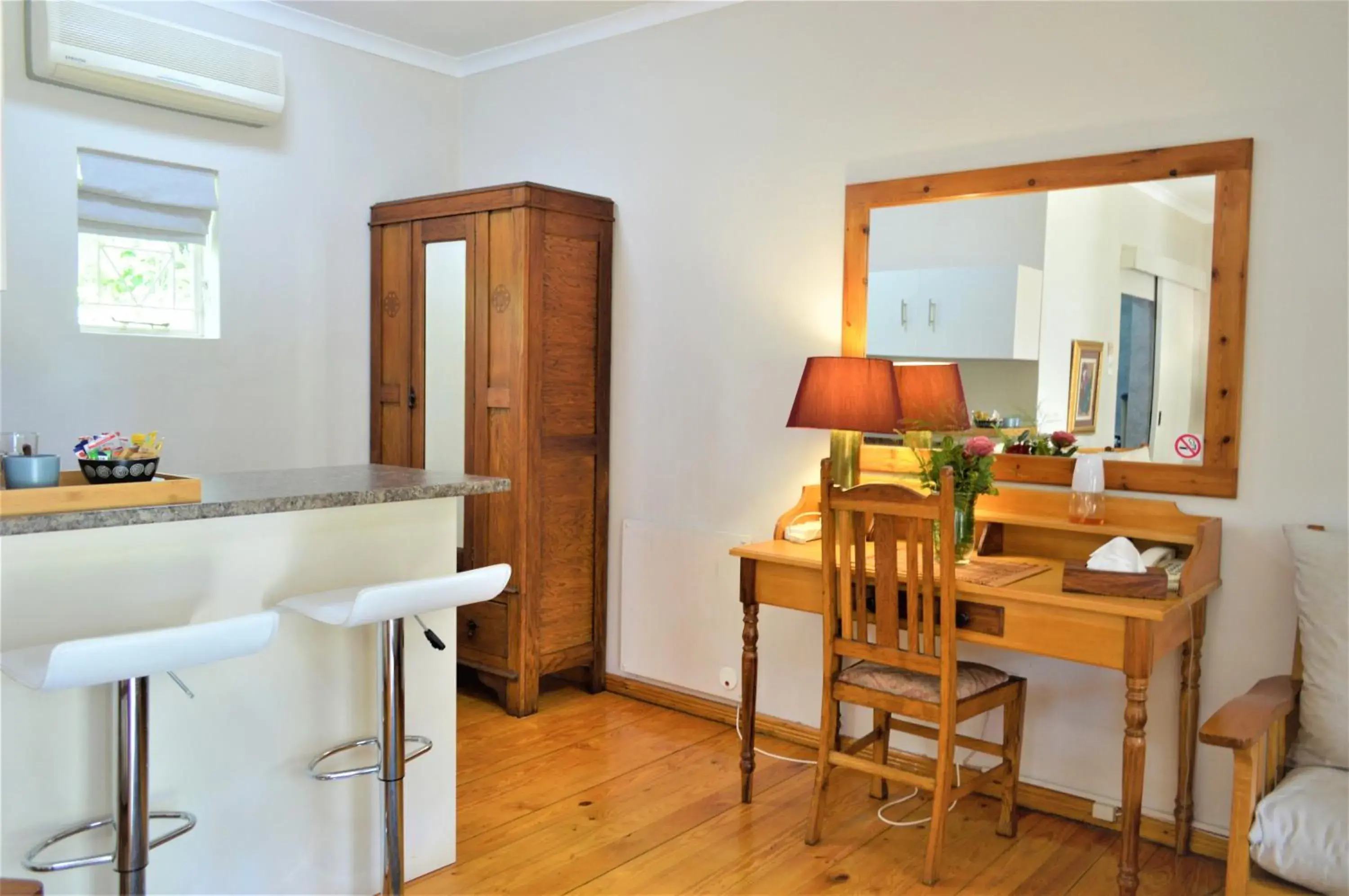 Standard Double Room - single occupancy in Adley House Standard Double Room - single occupancy in Adley House