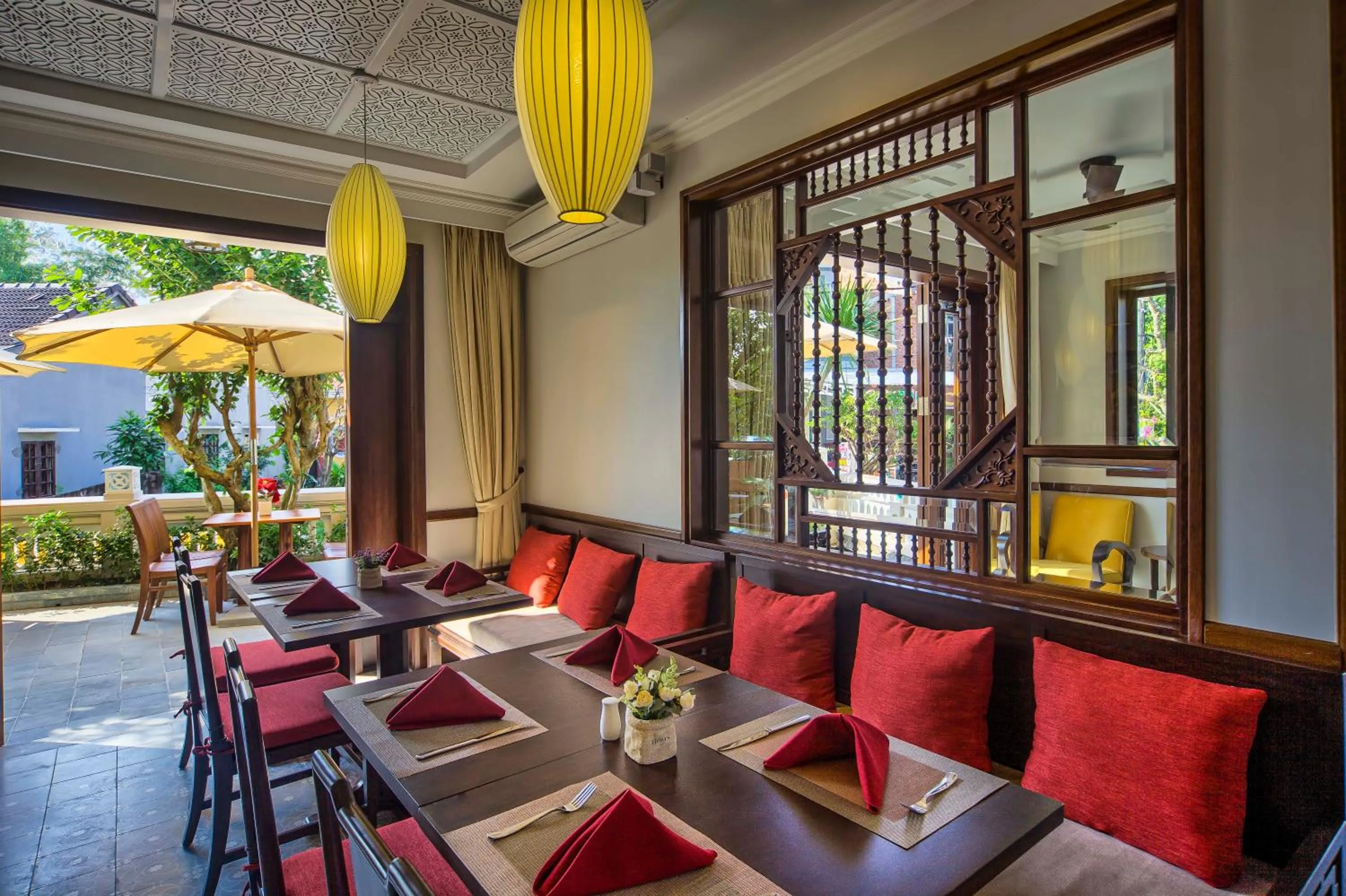 Restaurant/places to eat in Cozy Hoian Villas Boutique Hotel
