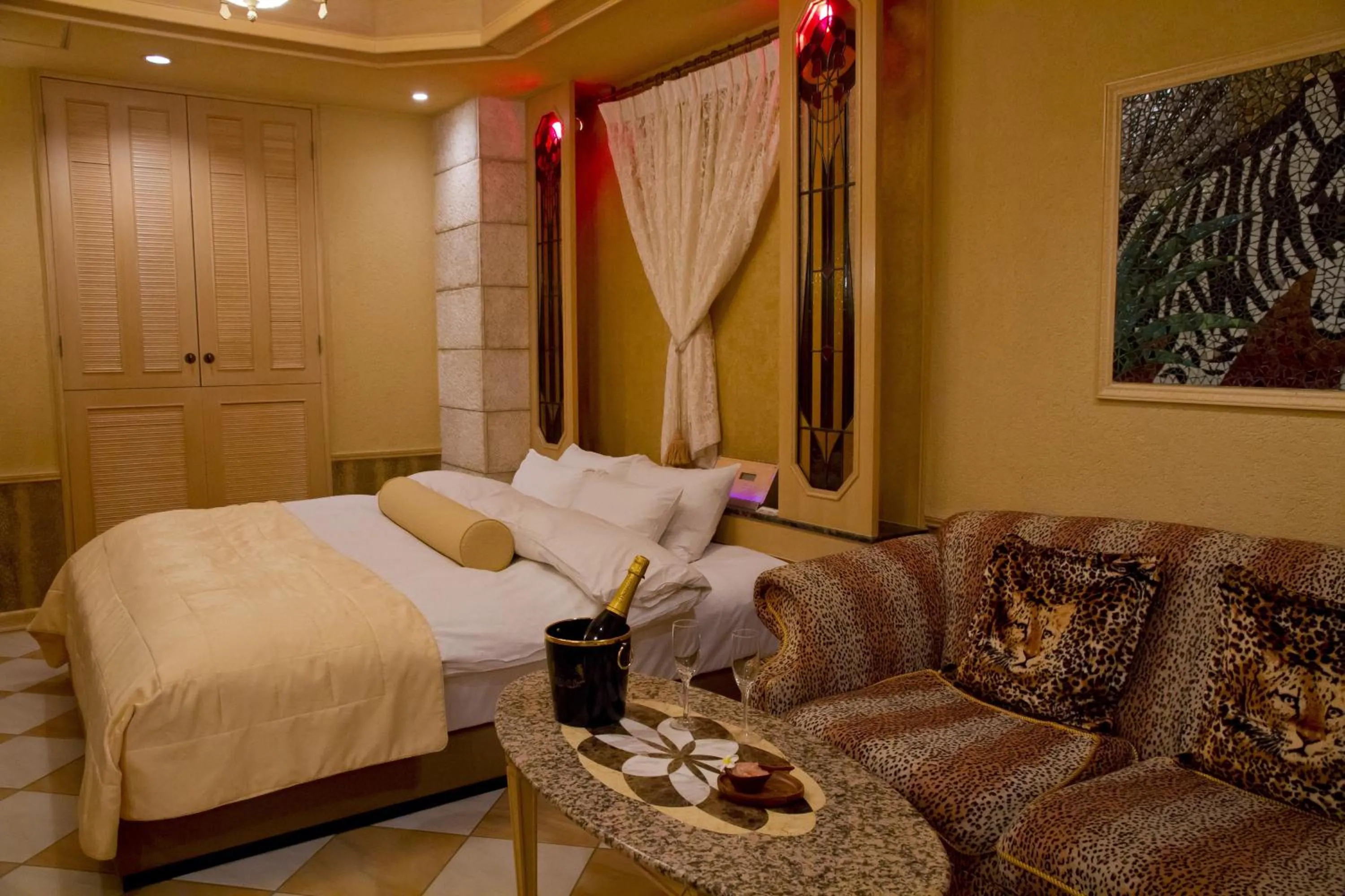 Photo of the whole room, Bed in Hotel Grand Garden (Adult Only)